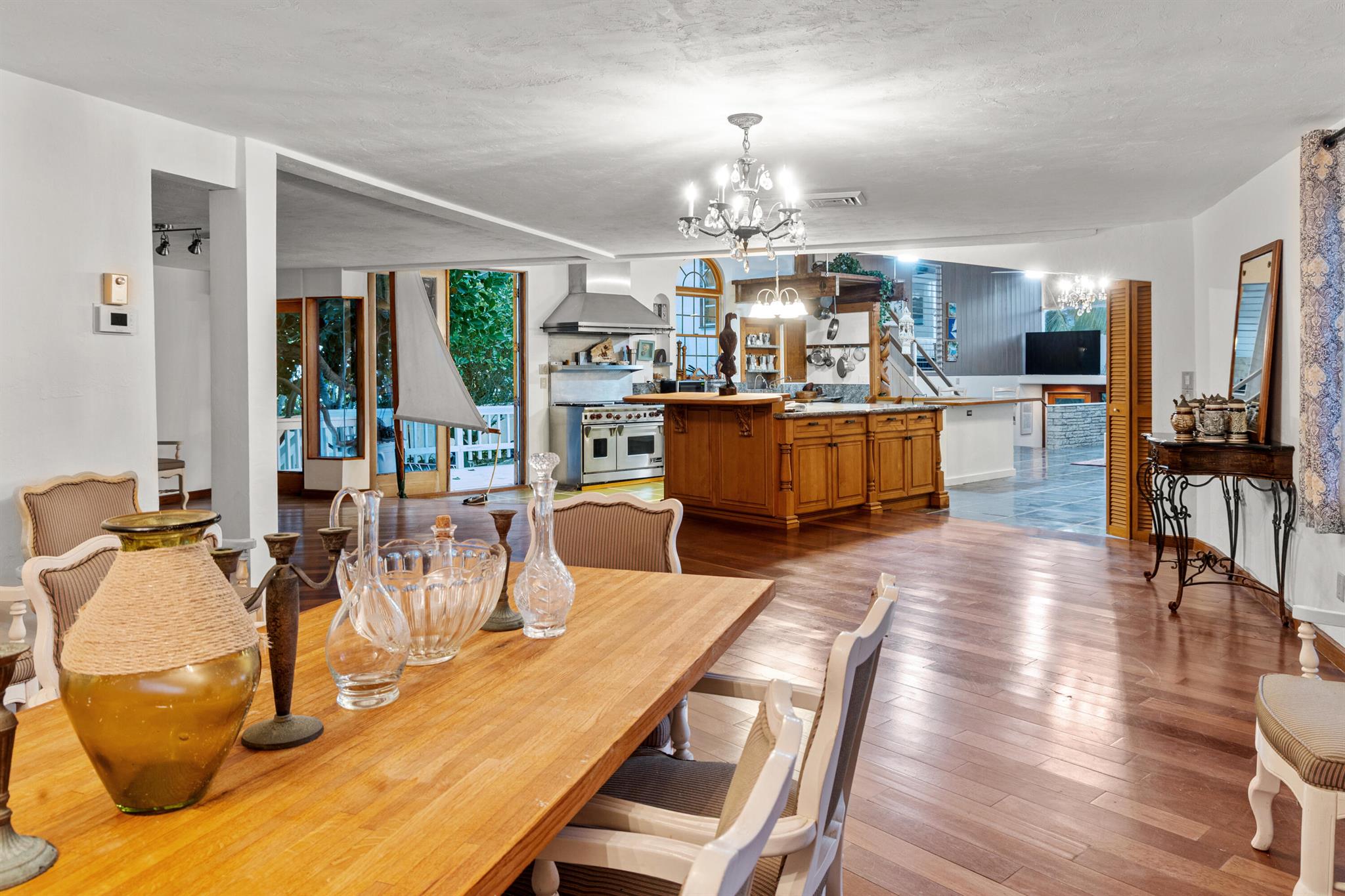 View photos, virtual tours, details... 3490 S Ocean Boulevard