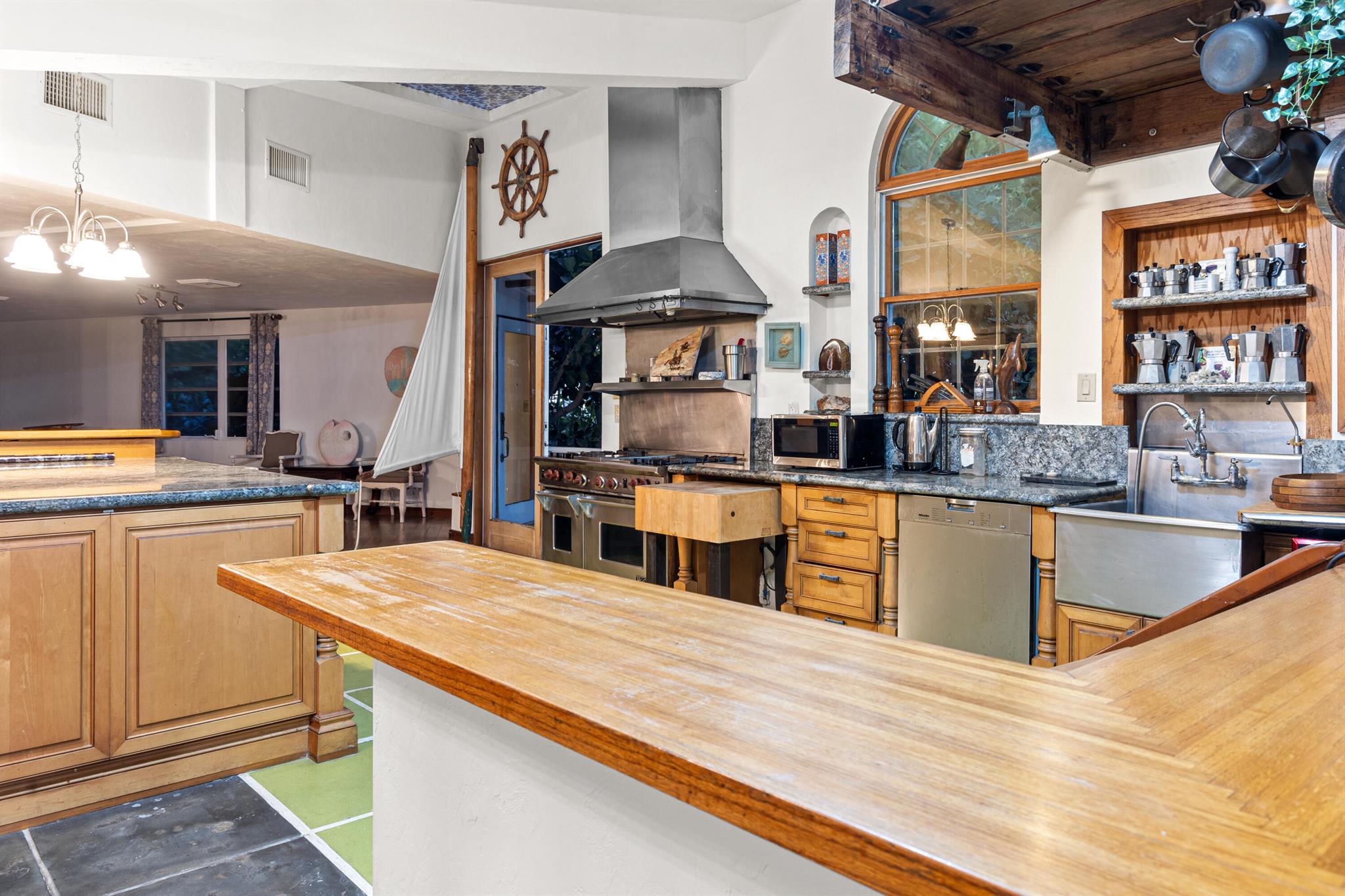 View photos, virtual tours, details... 3490 S Ocean Boulevard