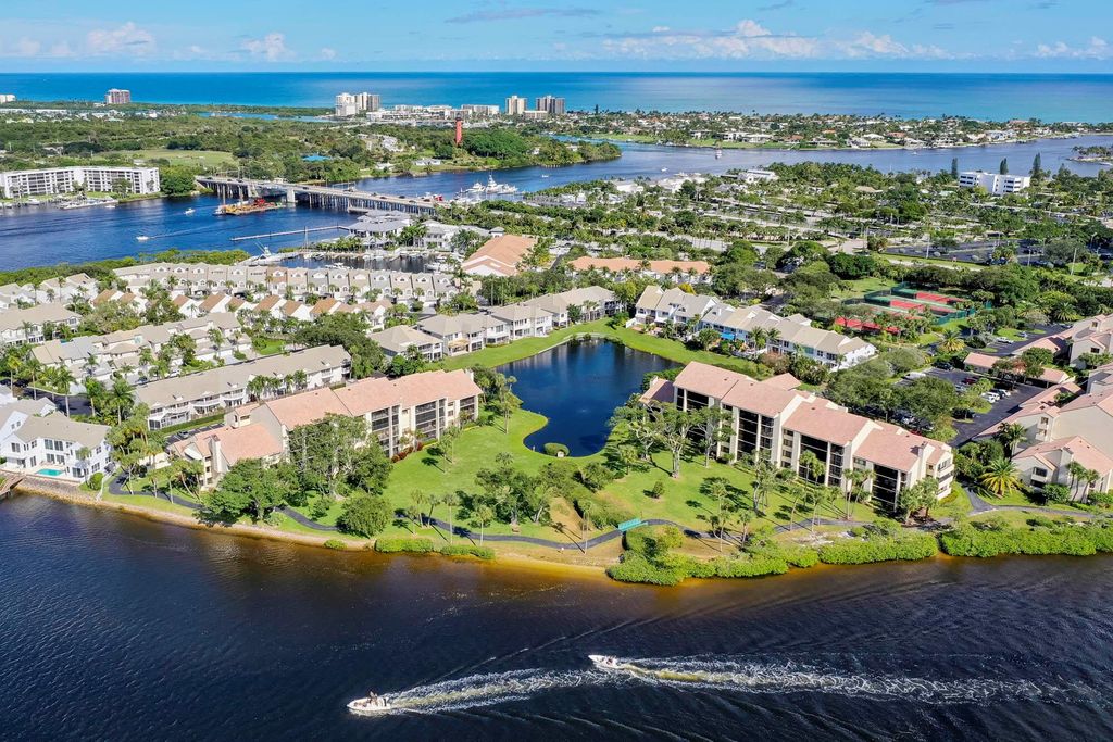 Photo of 1000 N Us Highway 1 #El201, Jupiter, FL 33477 (MLS # R11074531)