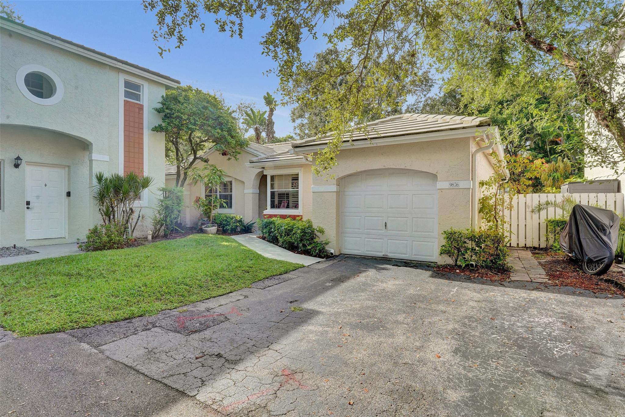 Jacaranda Prcl 216 130-7 - Residential