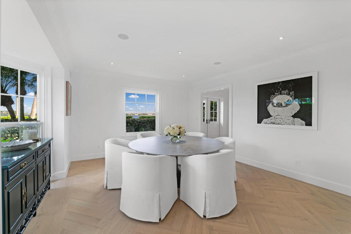 EDGEWATER - Residential