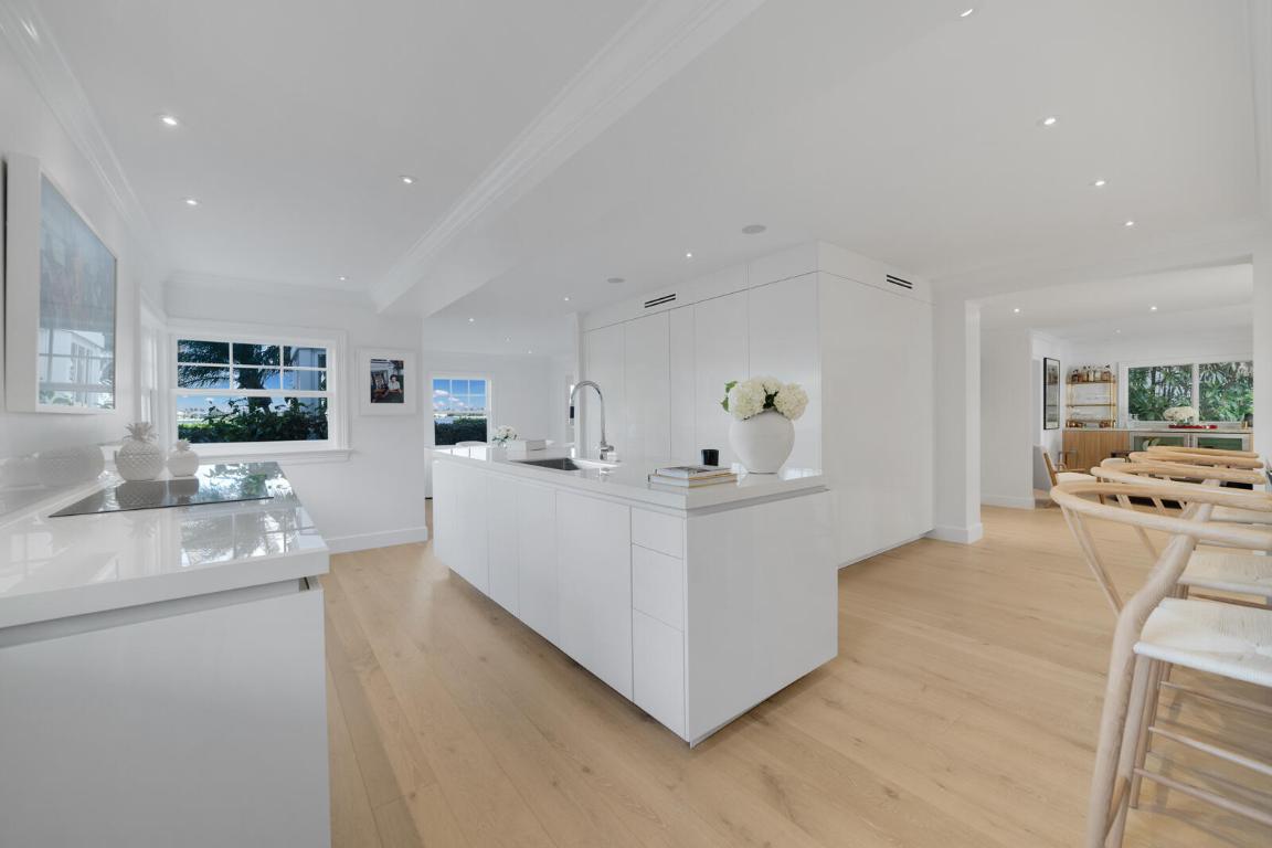 EDGEWATER - Residential