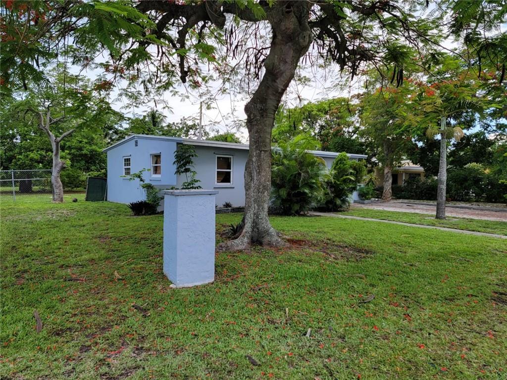 Lauderdale Manors Ad-Rev - Residential