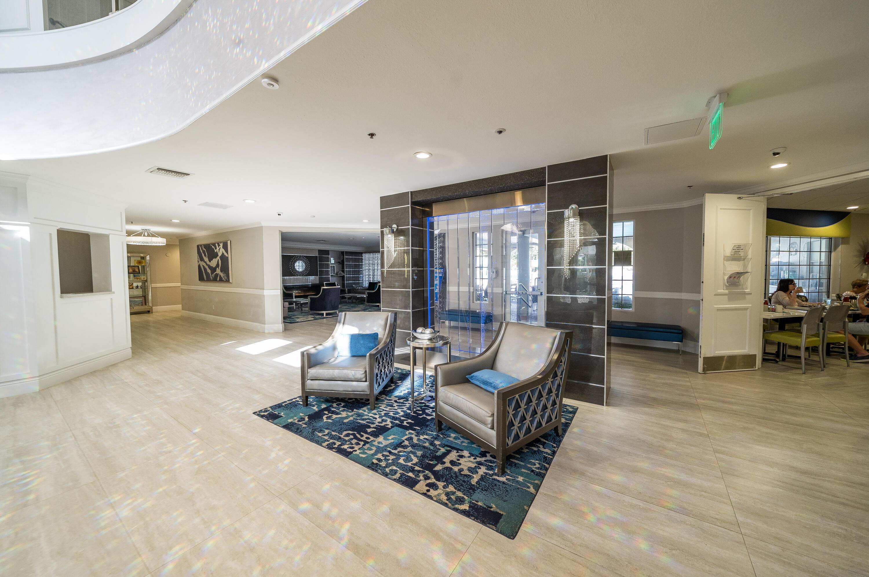 Platina CARRARA VILLAGE CONDO - Residential