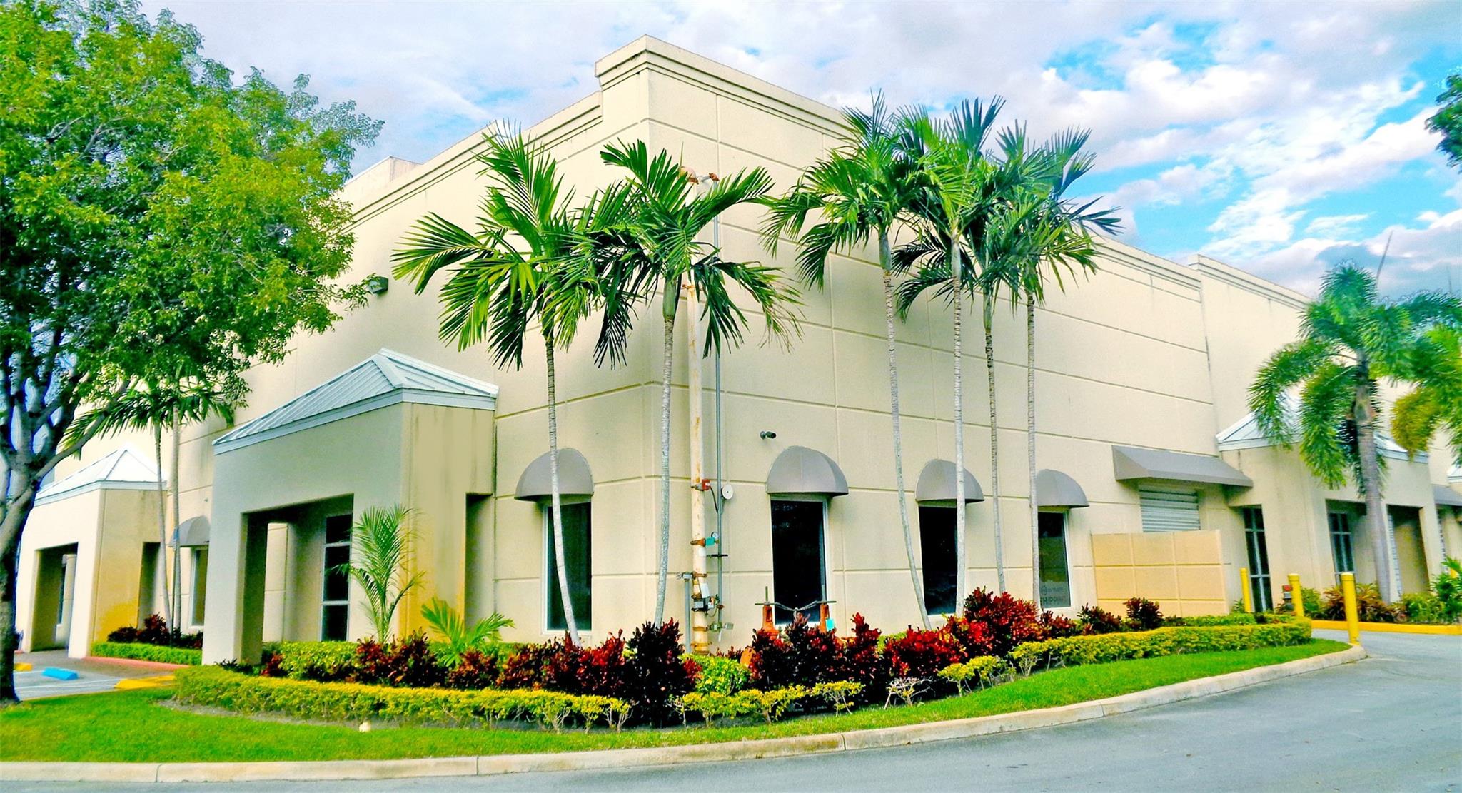 FOR LEASE in Sunrise Commerce Park! This 3500 +/- SF office/warehouse won’t last long on the market. The warehouse has a roll up garage door and 21 ft ceiling height. Office and technical room measure around 900 +/- SQFT total (and are both fully under A/C) with 1 restroom. Unit has 100% sprinkler system throughout as well as impact glass hurricane resistant windows and doors. There are 2 main entrances to the unit: one straight into the warehouse and one into hallway between office and technical room. Asking base rent plus $100 water fee and $100 garbage fee. Contact to see it in person! Available in June!