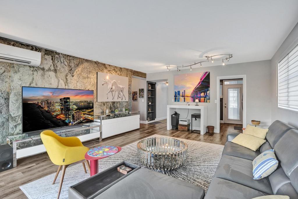 1920 S Ocean Dr 202