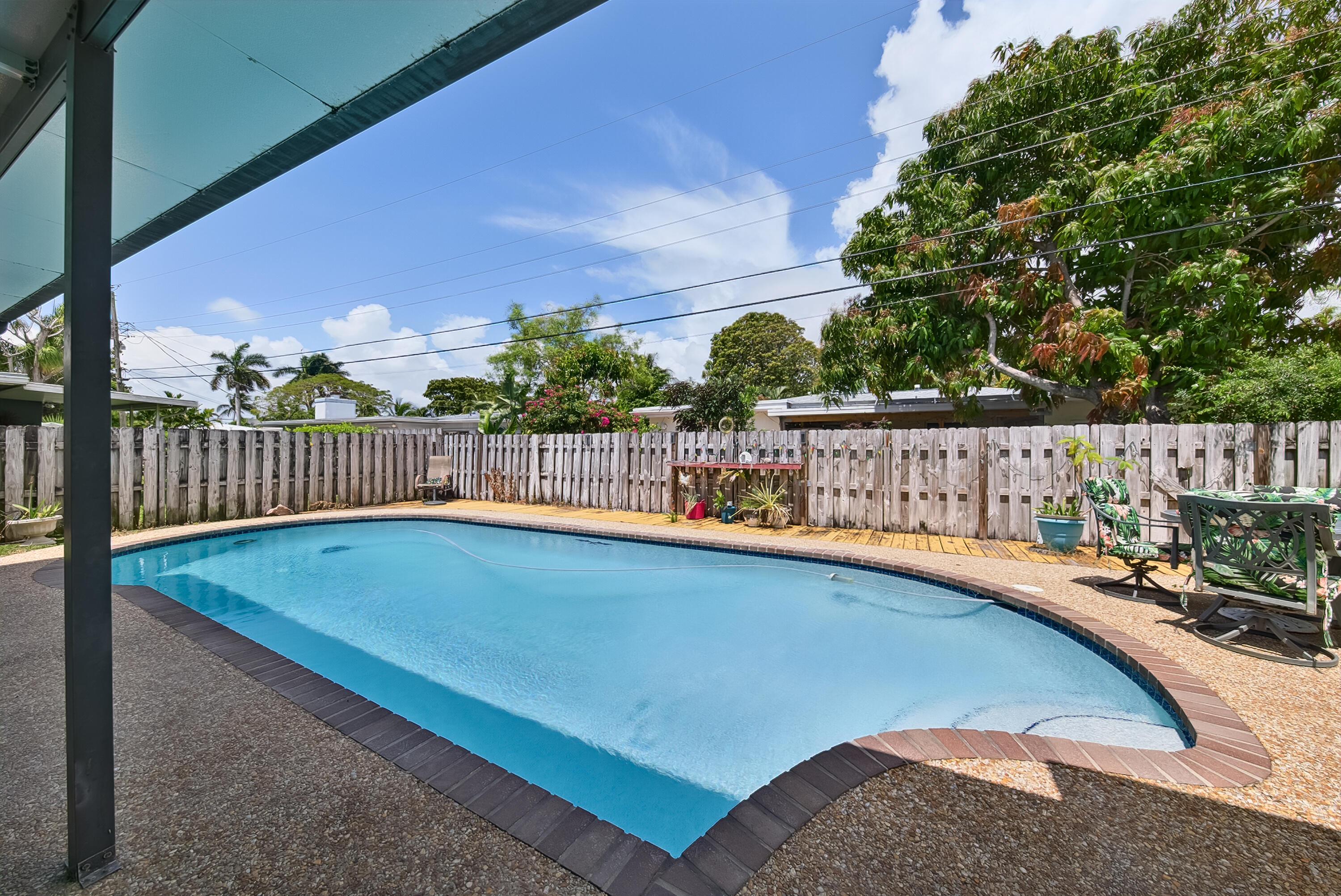 LYONS PARK - Residential
