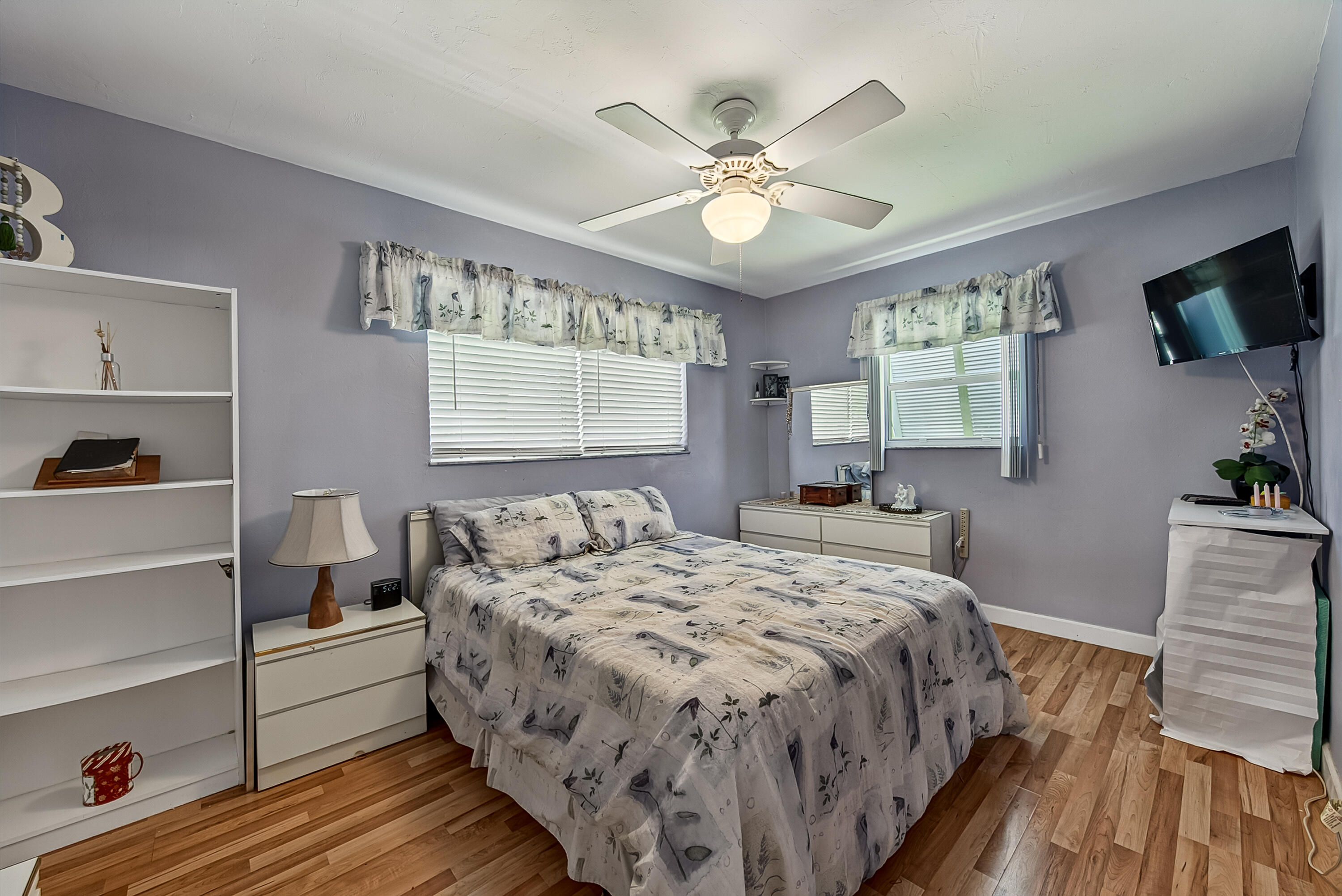 LYONS PARK - Residential