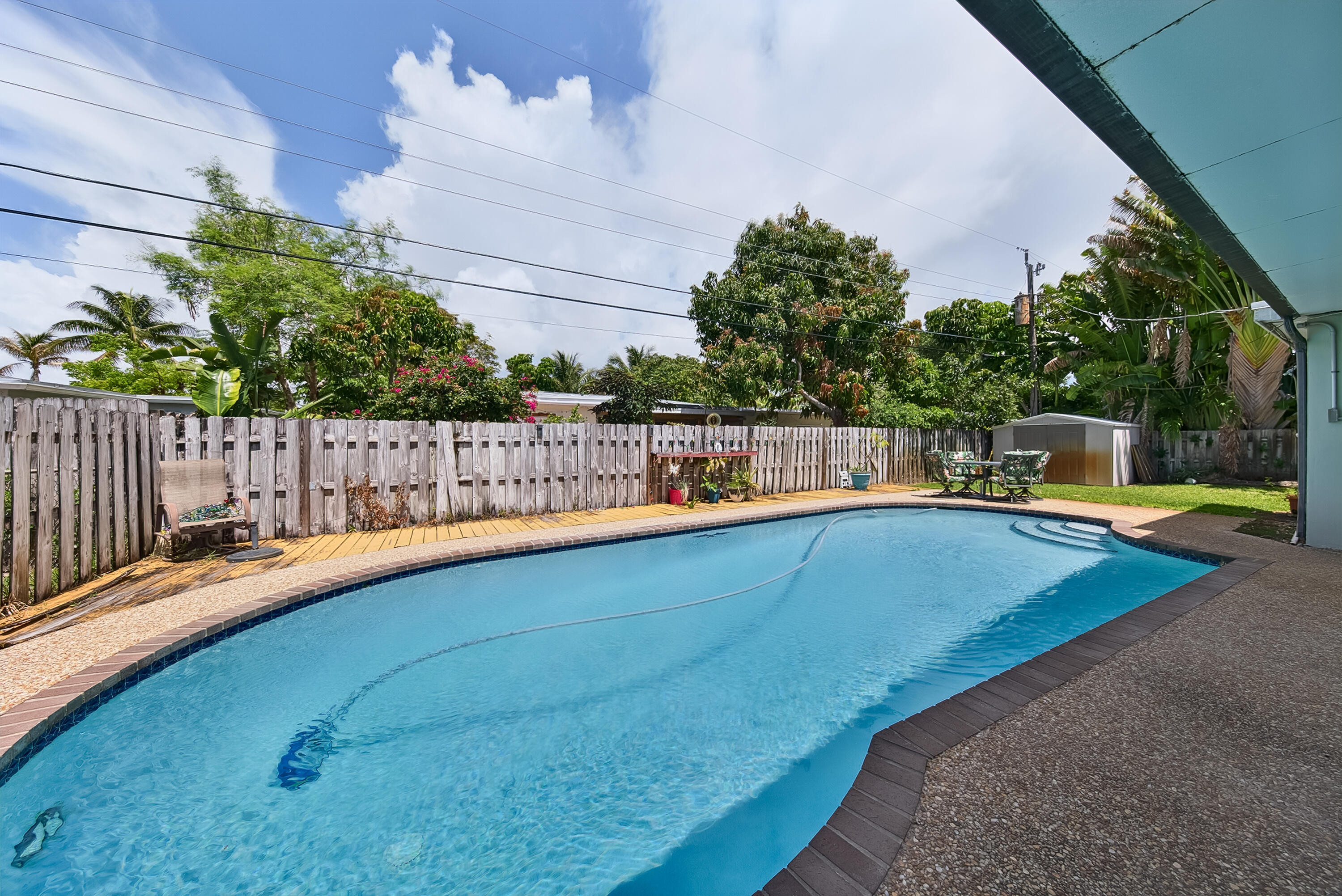 LYONS PARK - Residential