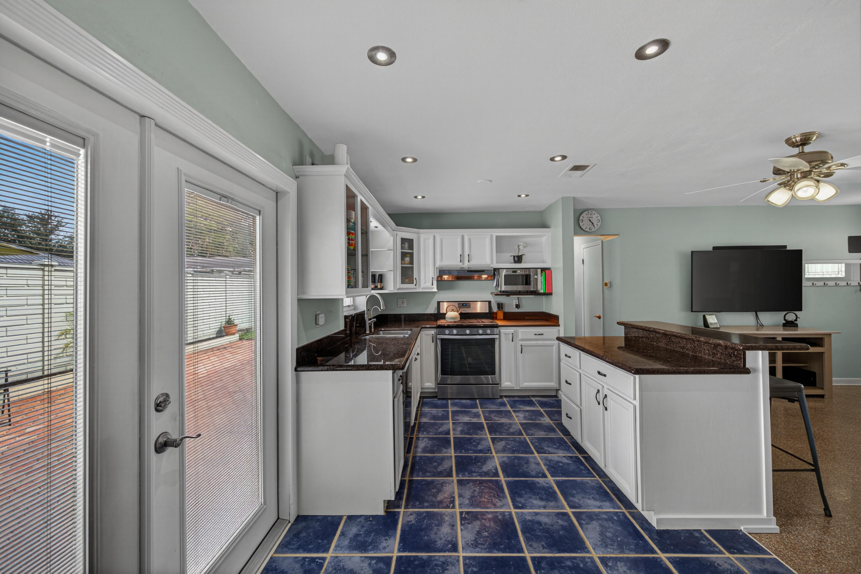 MAURERS HIGHPOINT FIRST ADD - Residential