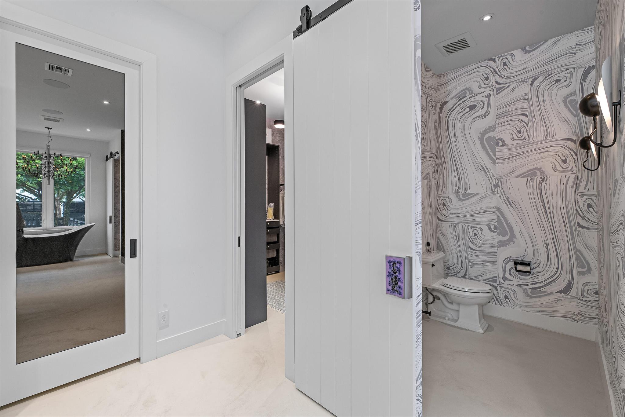 SADDLE TRAIL PARK OF WELL - Residential