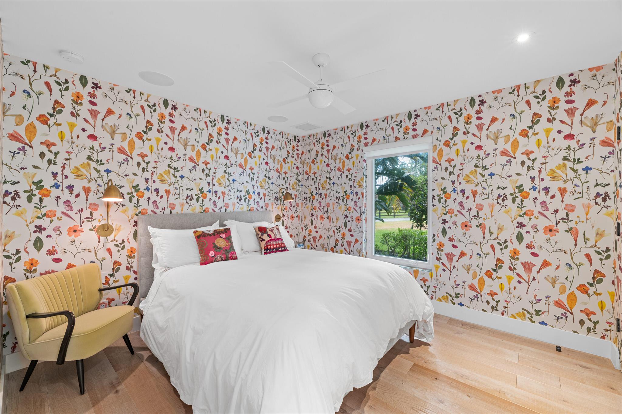 SADDLE TRAIL PARK OF WELL - Residential