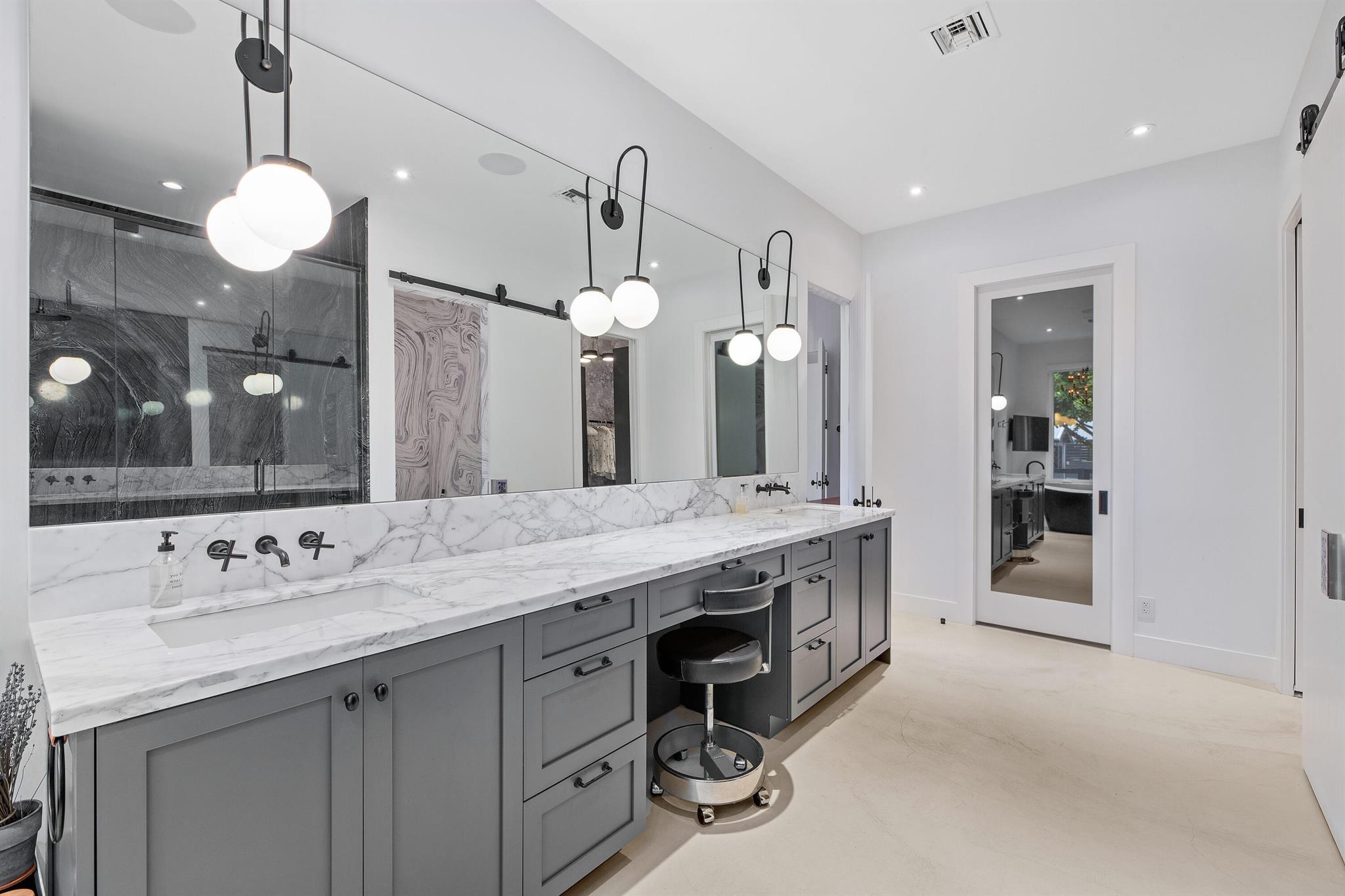 SADDLE TRAIL PARK OF WELL - Residential