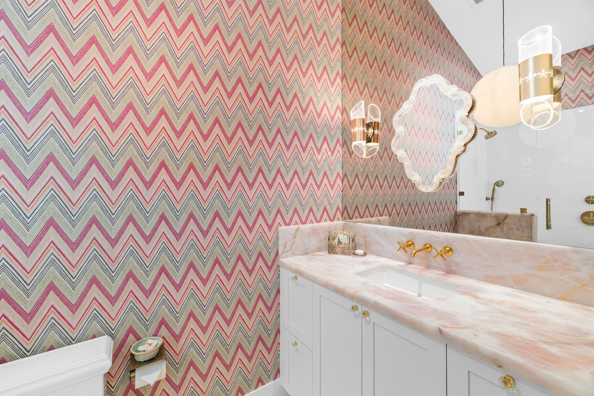 SADDLE TRAIL PARK OF WELL - Residential