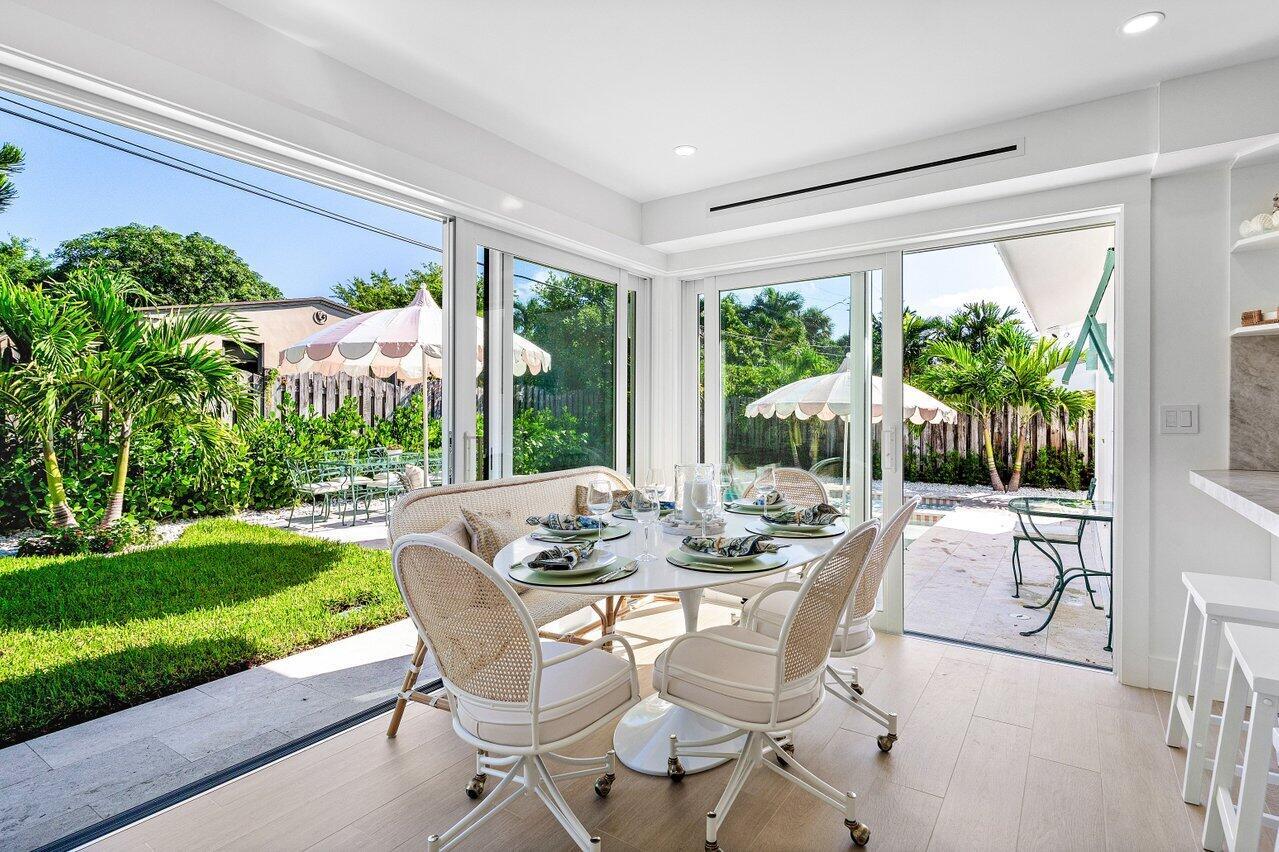 SHORE VIEW - Residential Lease