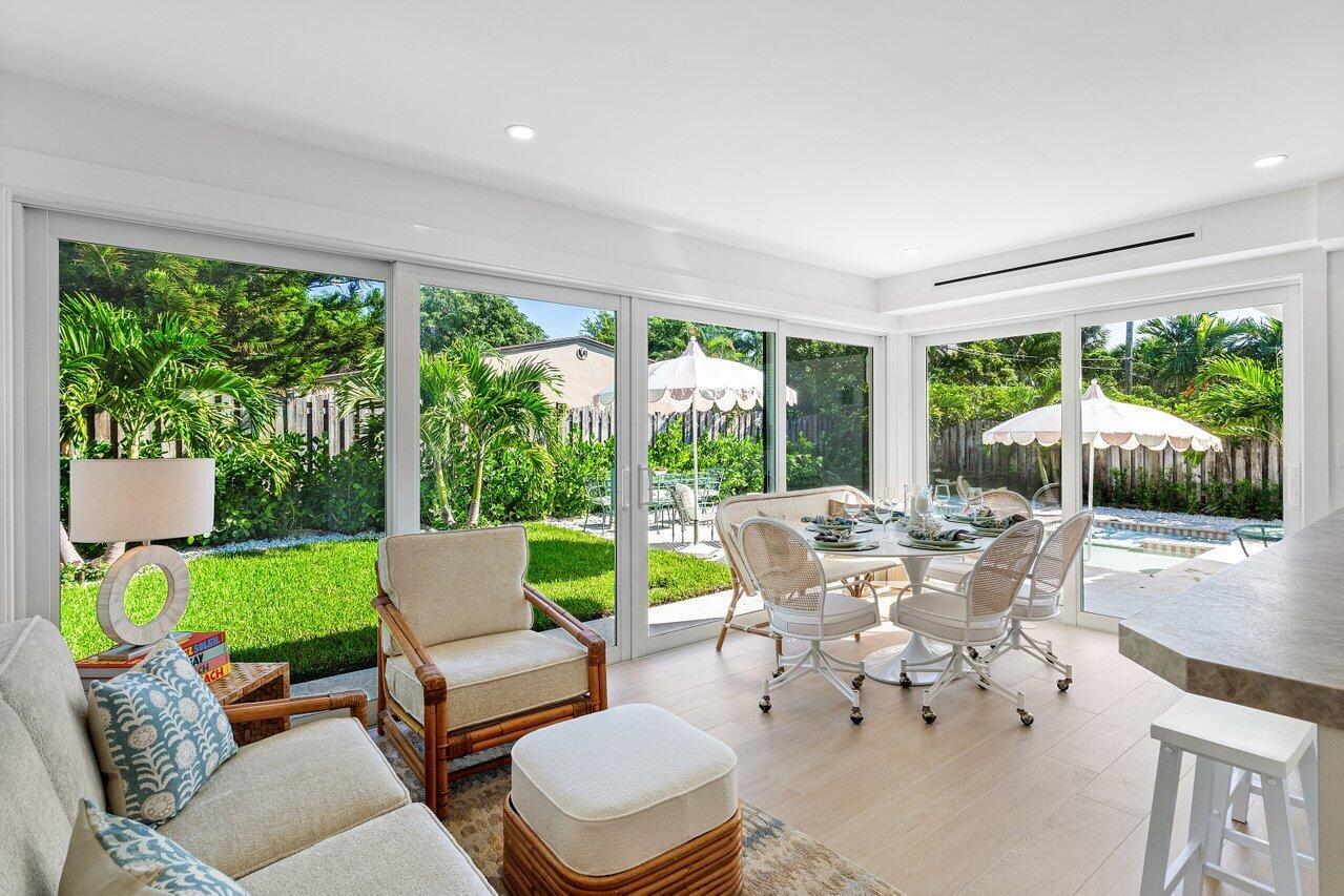 SHORE VIEW - Residential Lease