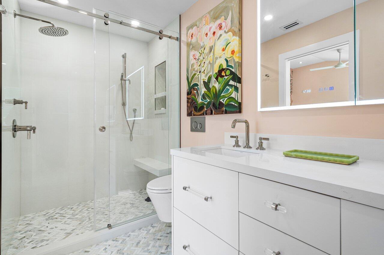 SHORE VIEW - Residential Lease