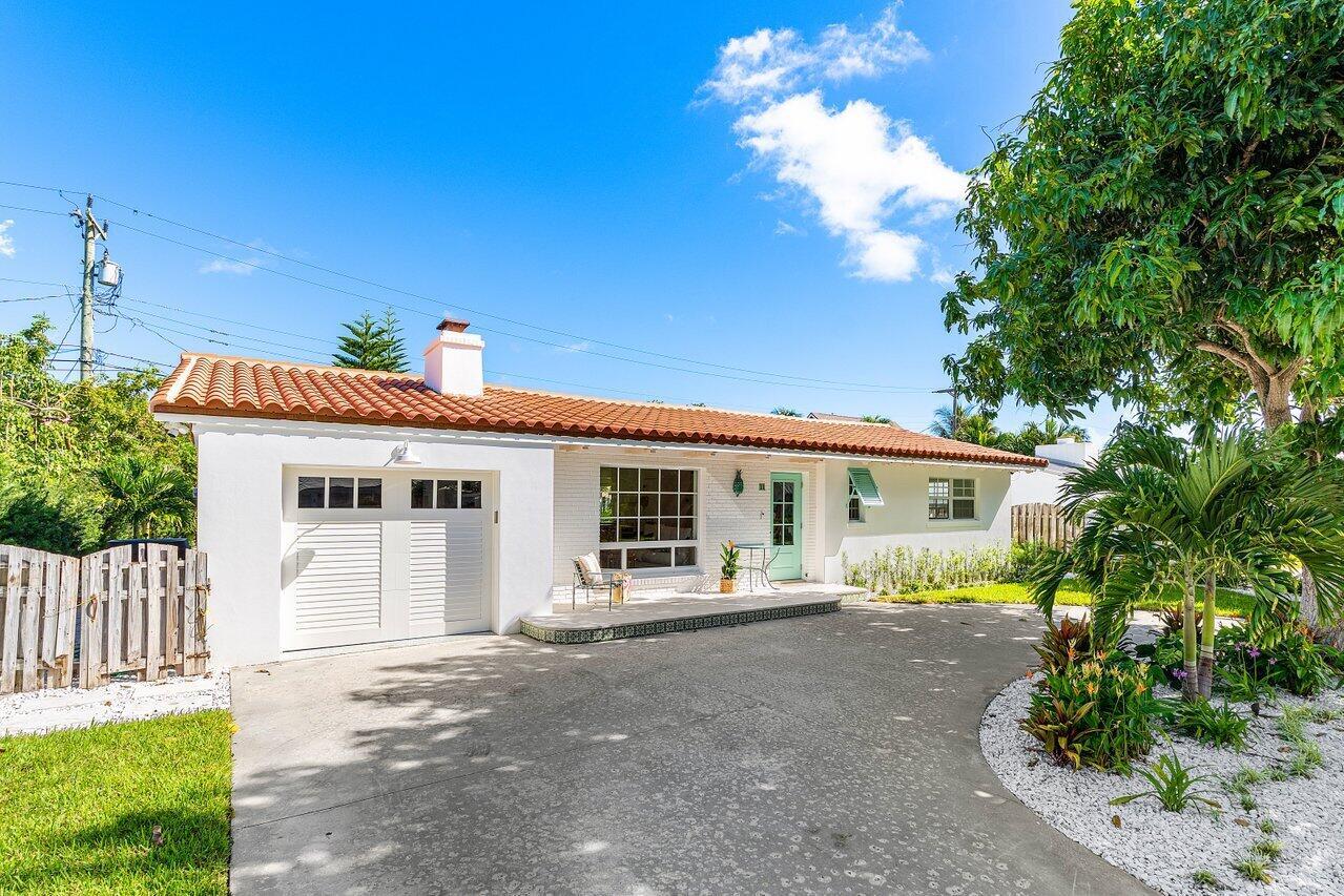 SHORE VIEW - Residential Lease