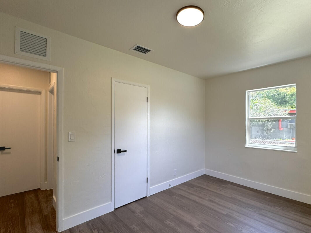 LAUDERDALE MANORS AMD PLAT - Residential