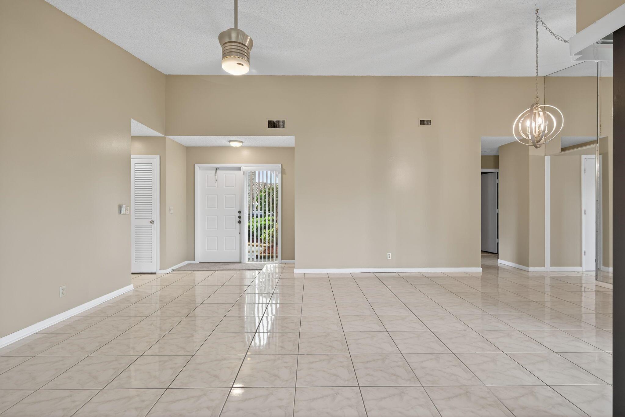 QUAIL MEADOW AT MARTIN DO - Residential