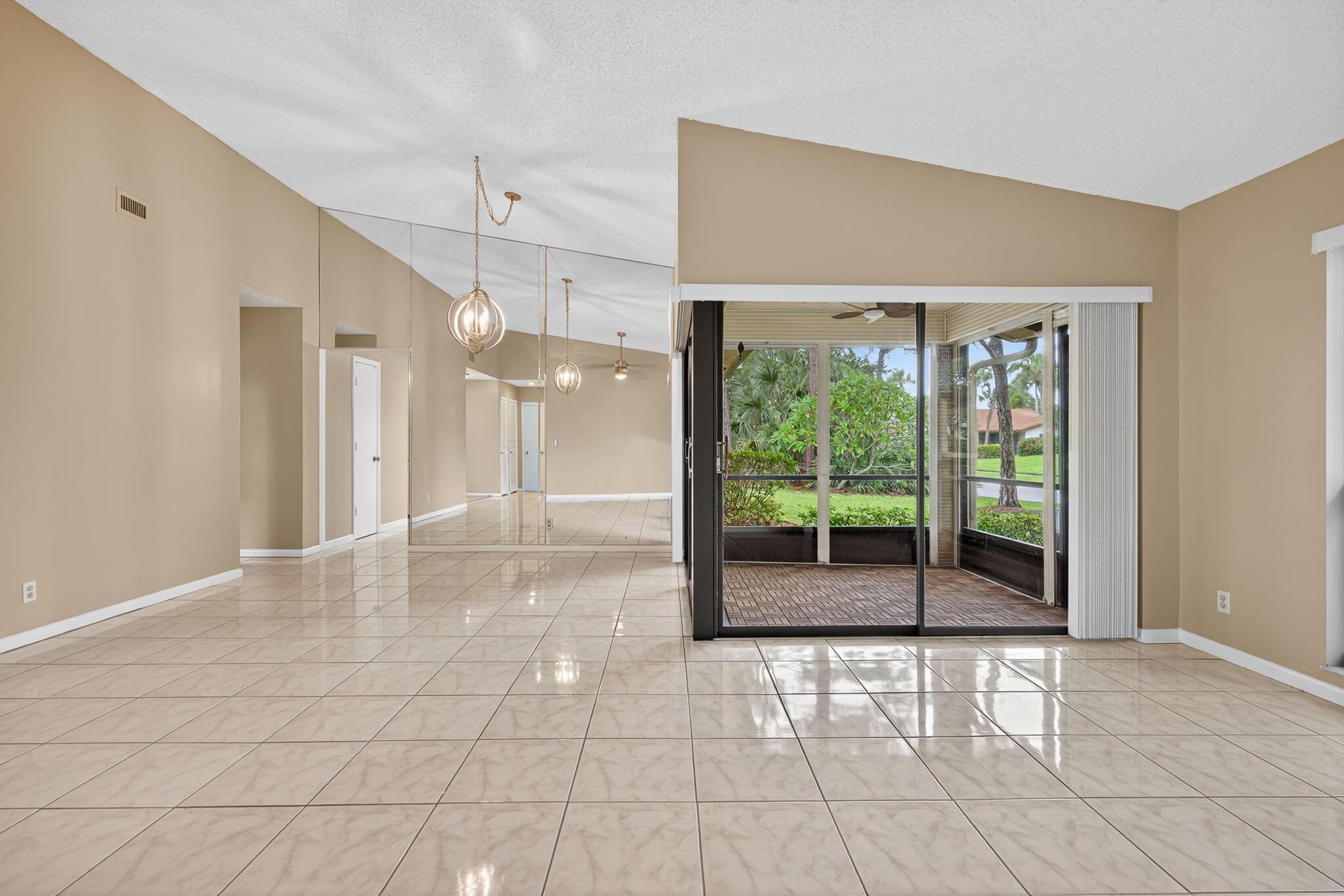 QUAIL MEADOW AT MARTIN DO - Residential
