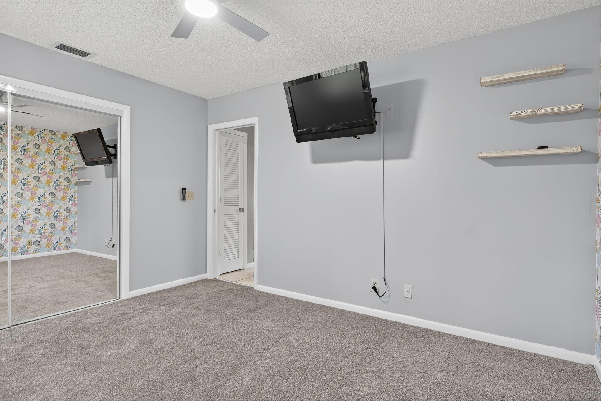 QUAIL MEADOW AT MARTIN DO - Residential