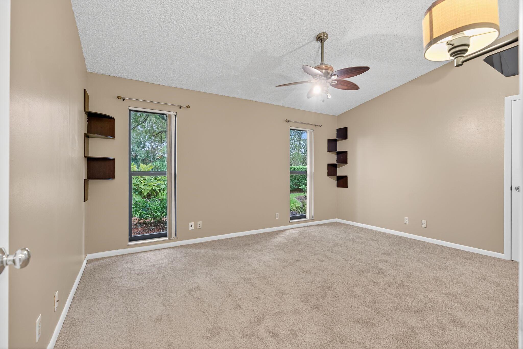 QUAIL MEADOW AT MARTIN DO - Residential