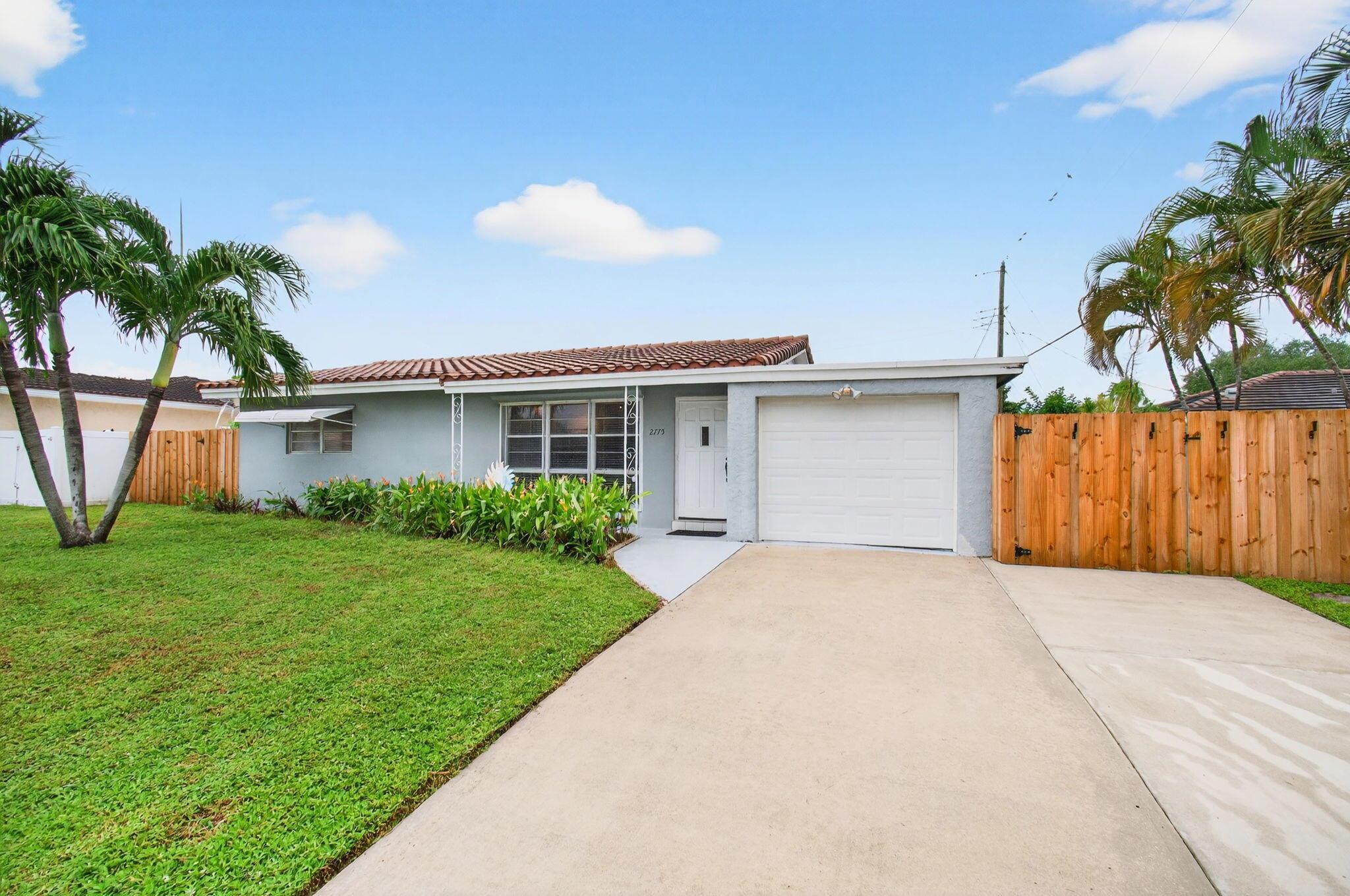 View photos, virtual tours, details... 2775 NE 5th Avenue