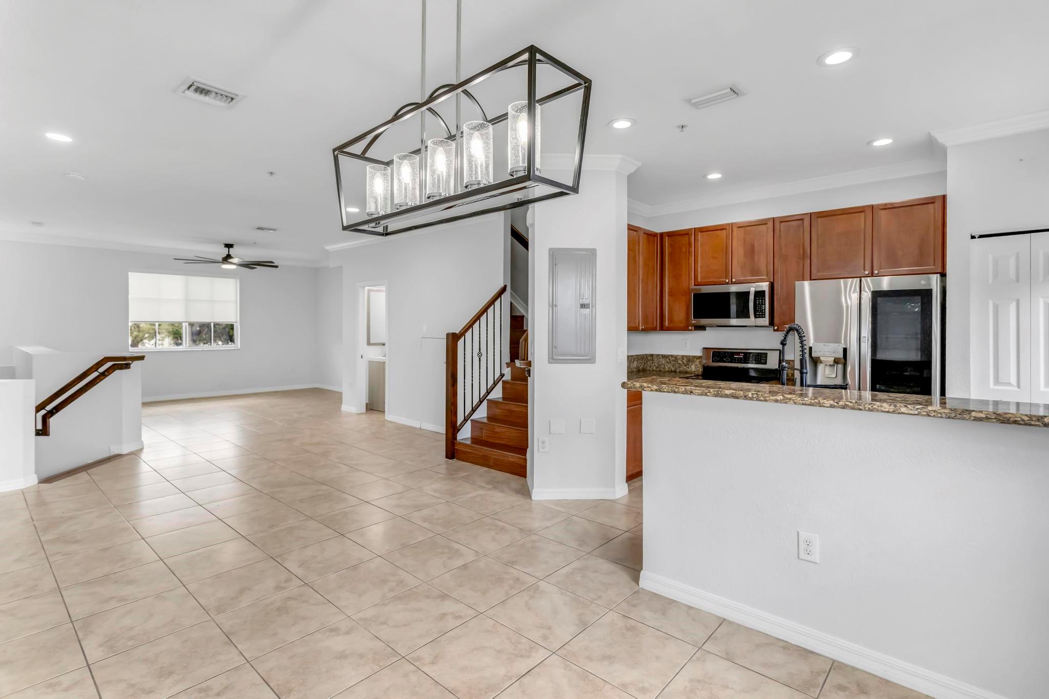 Boardwalk At Vizcaya Cond - Residential Lease