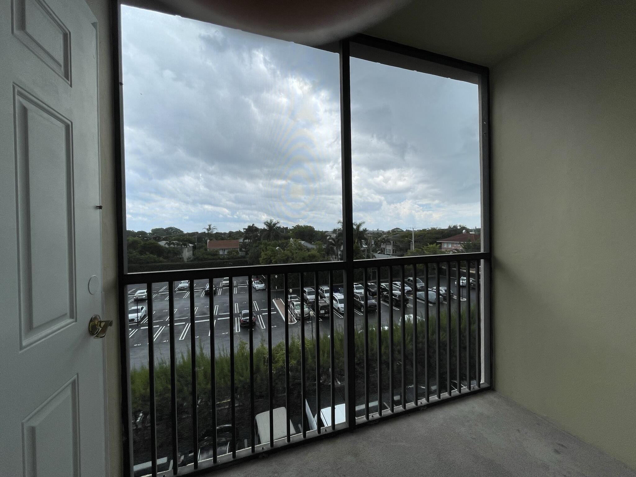 VIKING ARMS CONDO - Residential Lease