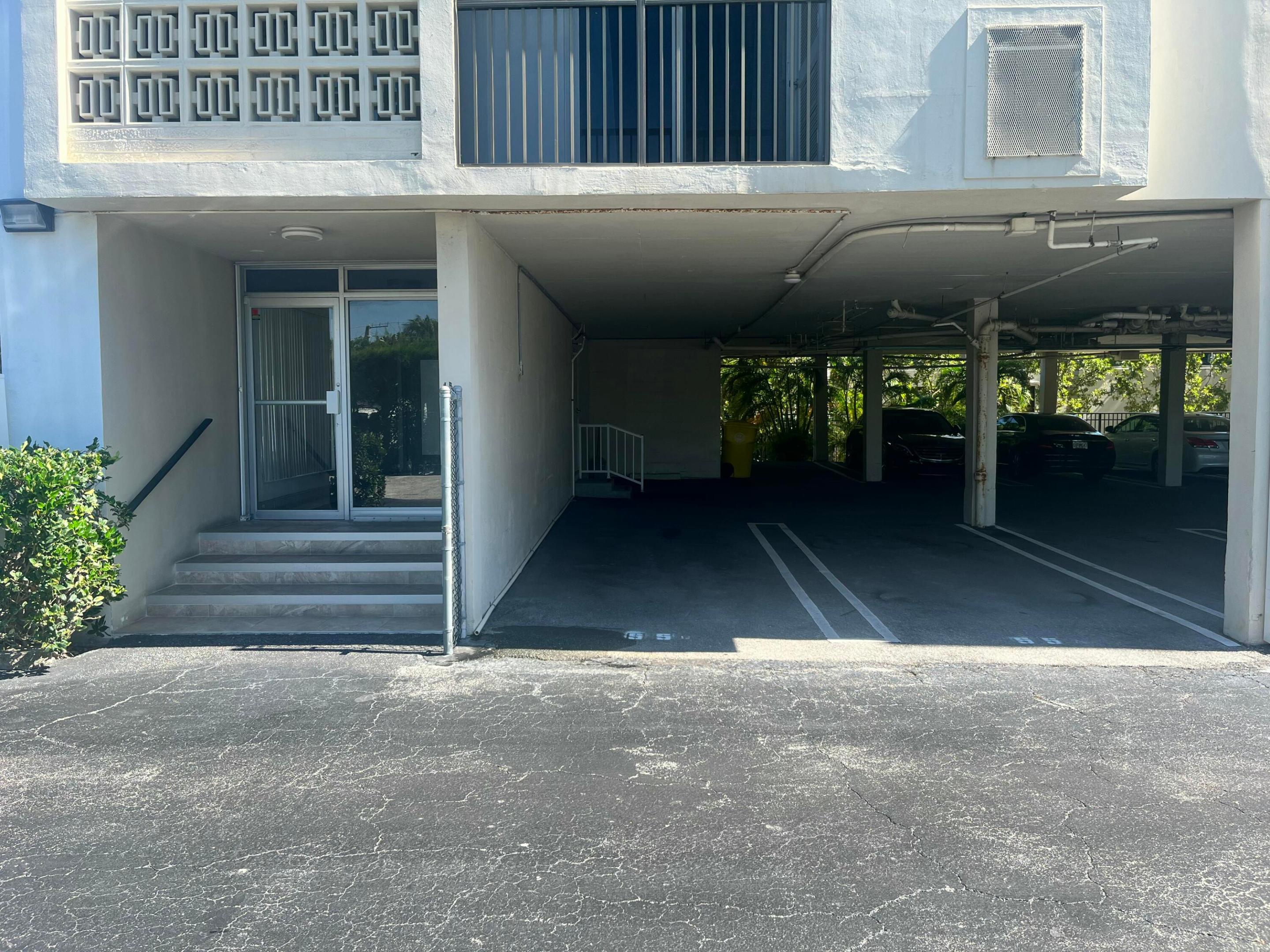 VIKING ARMS CONDO - Residential Lease