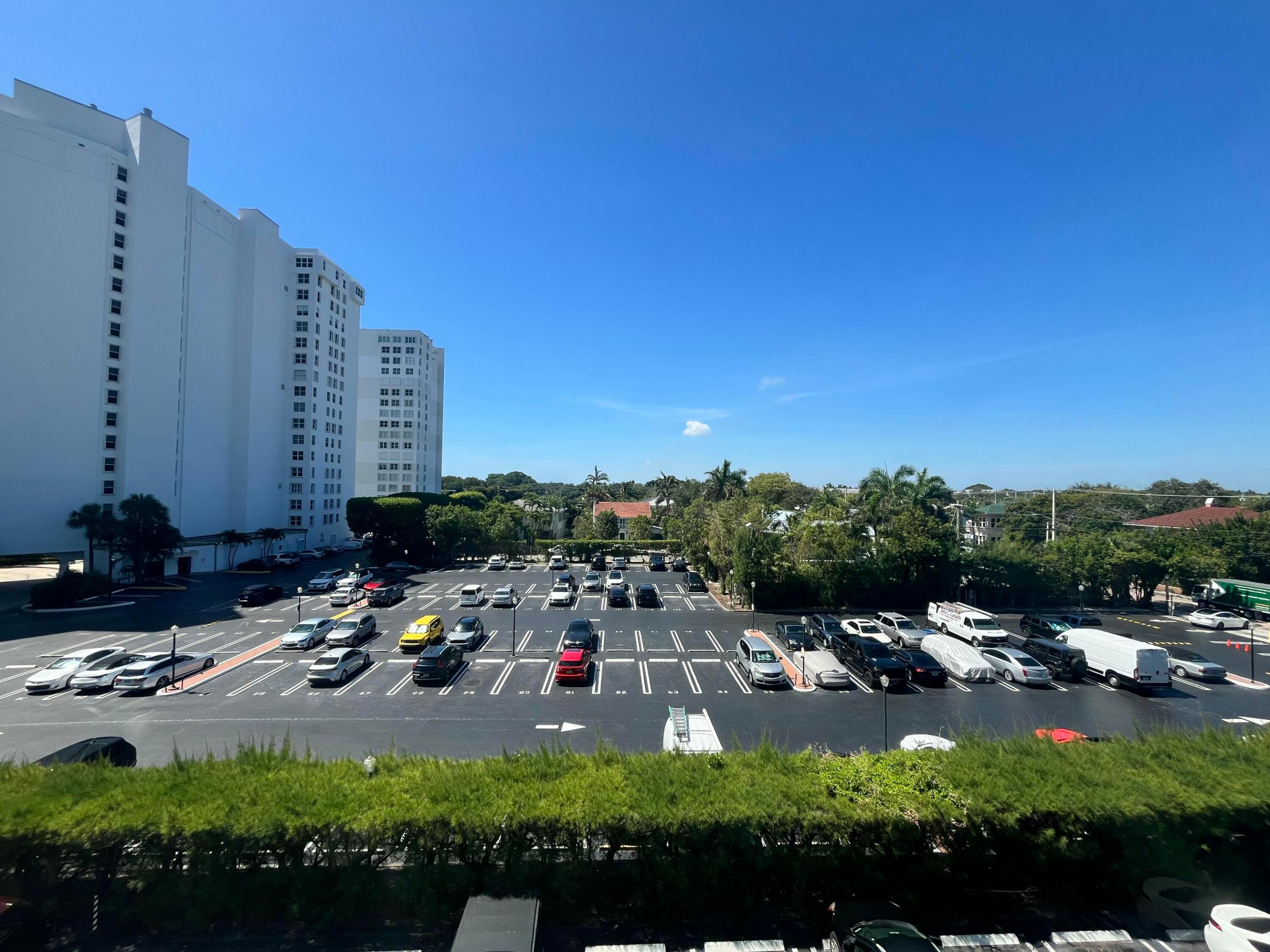 VIKING ARMS CONDO - Residential Lease