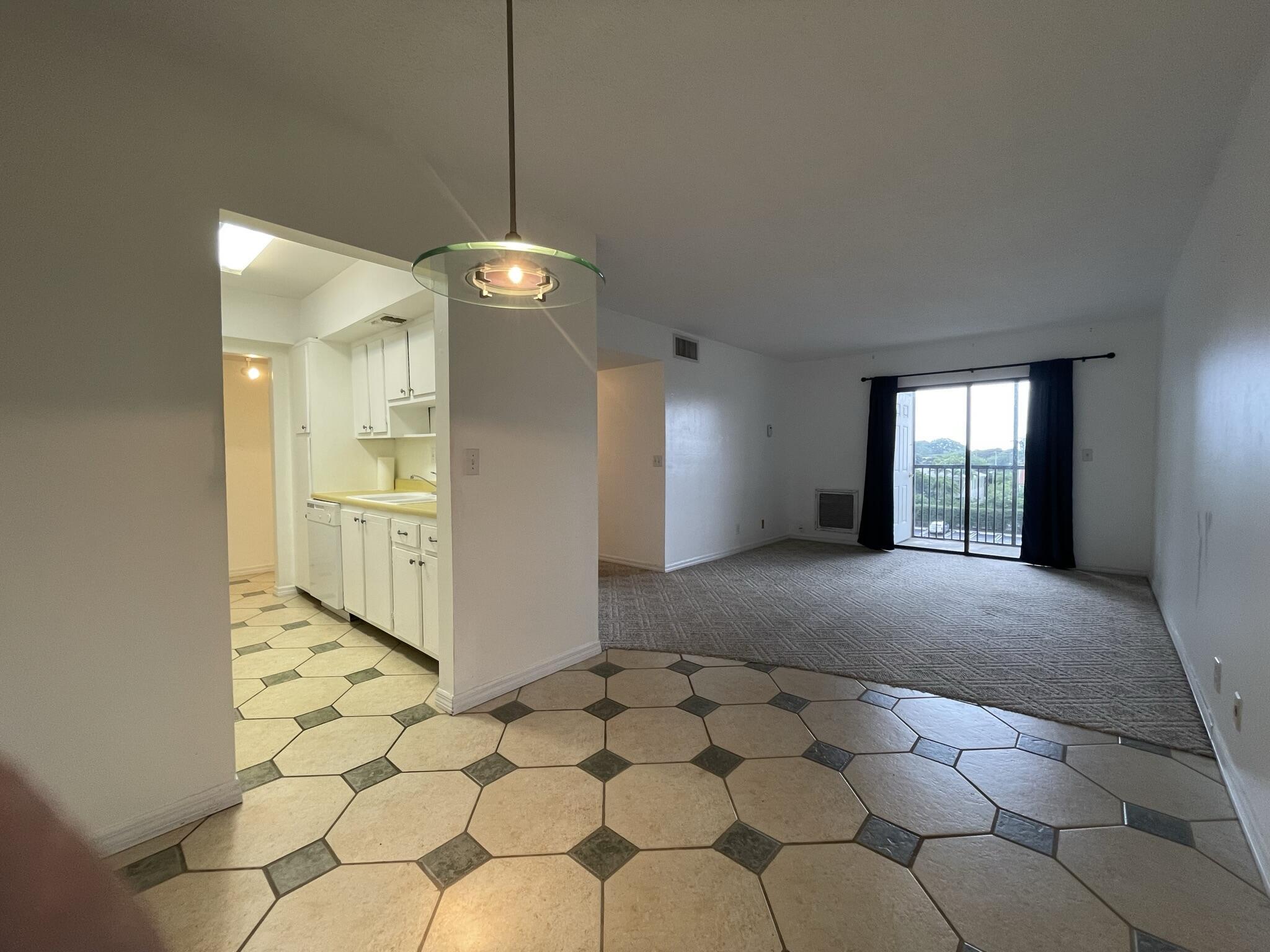 1601 S Flagler Drive 303-o
