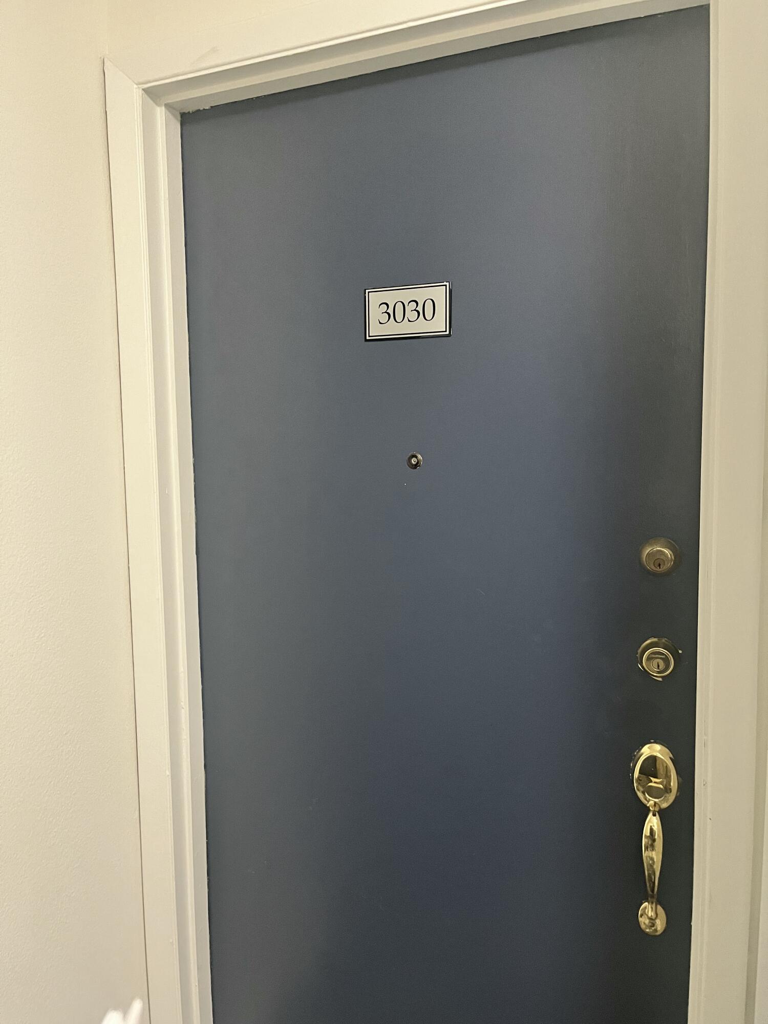 VIKING ARMS CONDO - Residential Lease