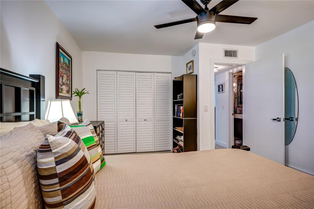Lake Emerald - Residential