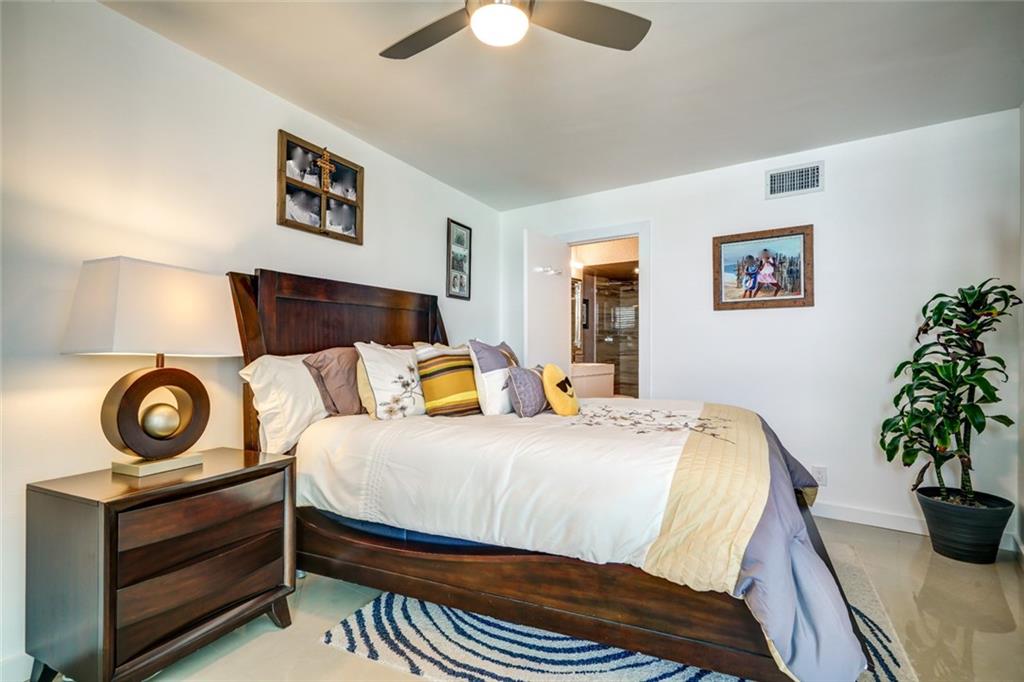 Lake Emerald - Residential