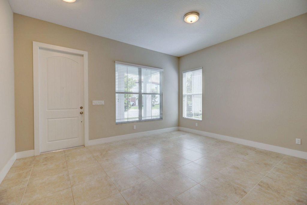 Photo of 1079 Faulkner Ter, Palm Beach Gardens, FL 33418 (MLS # R11075964)