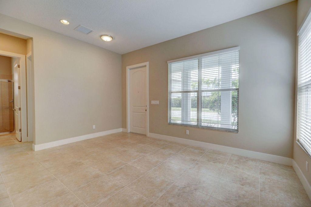 Photo of 1079 Faulkner Ter, Palm Beach Gardens, FL 33418 (MLS # R11075964)