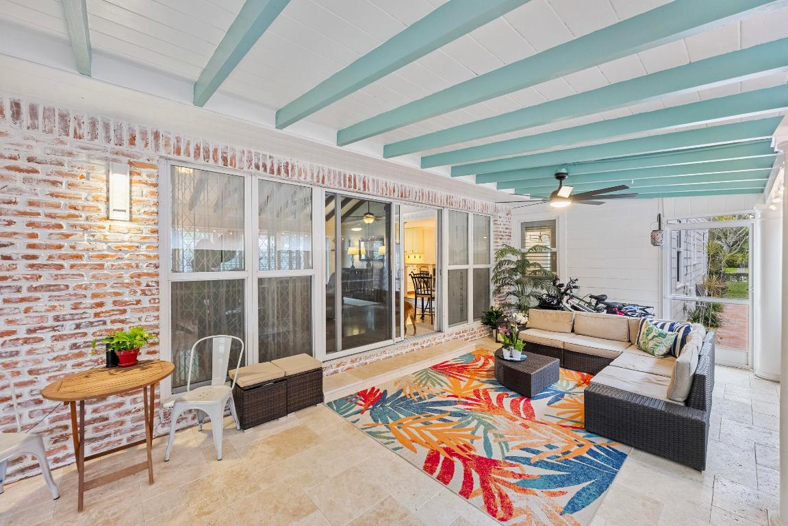 LAKE WORTH TOWN OF - Residential