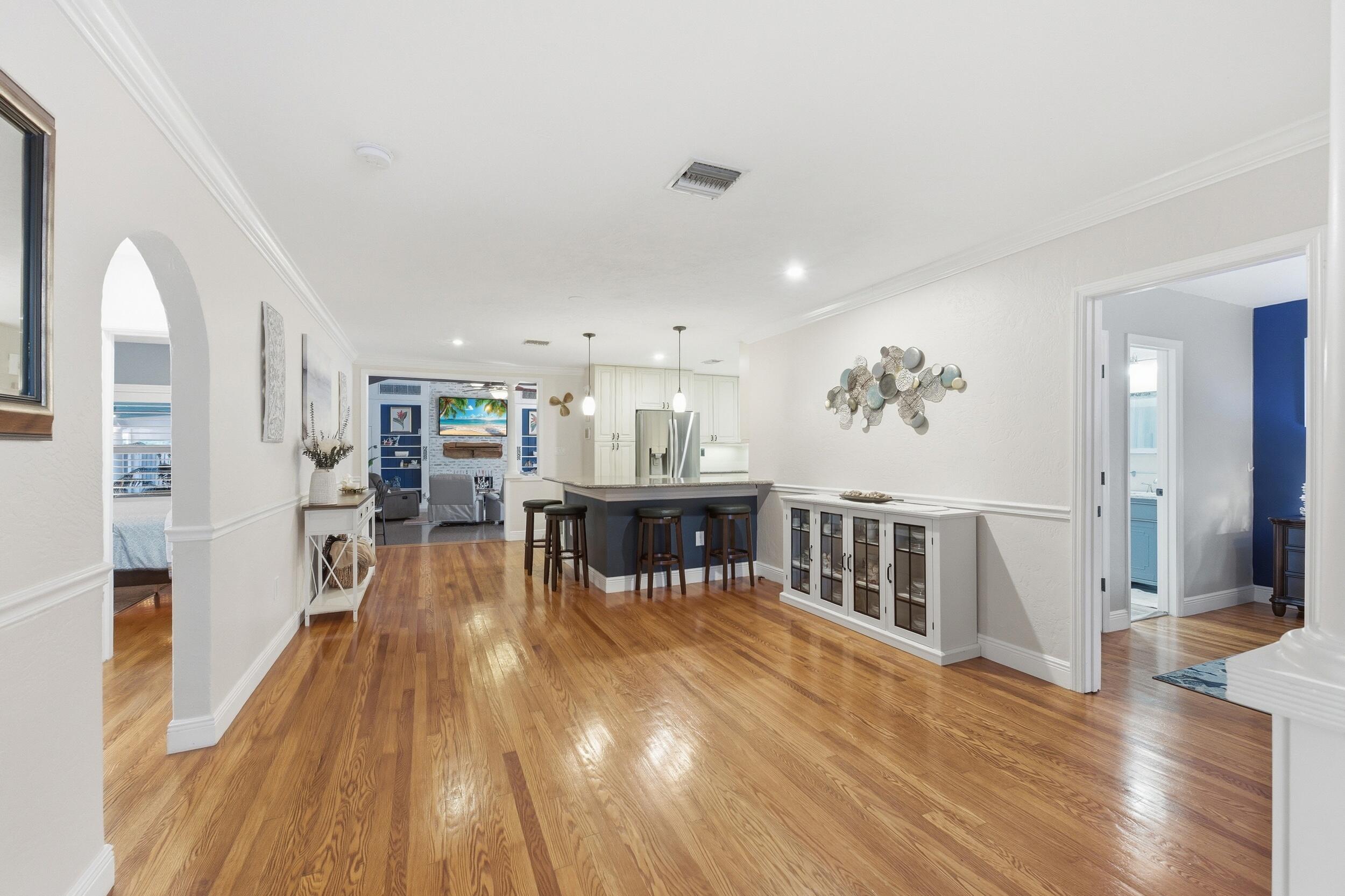 LAKE WORTH TOWN OF - Residential