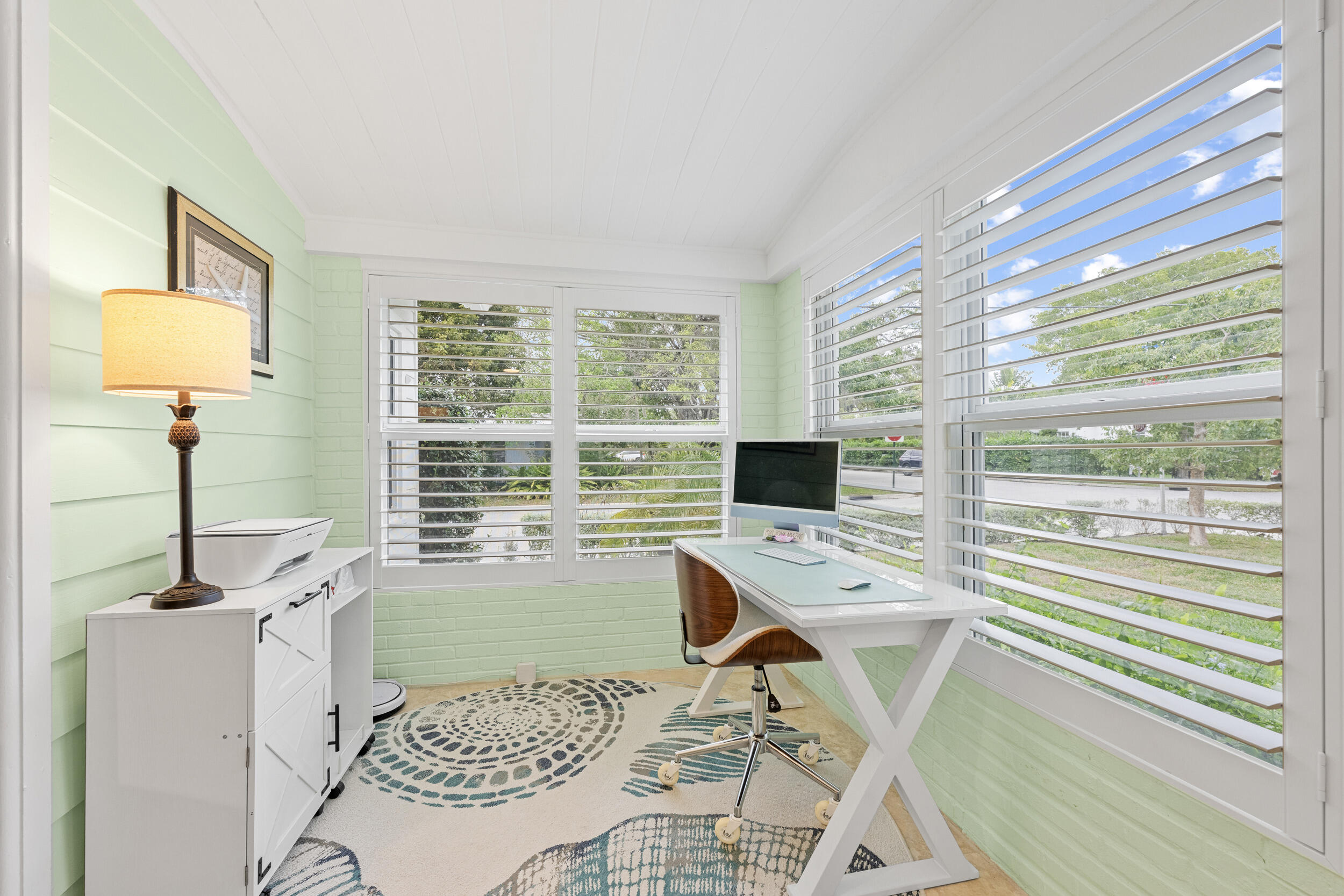 LAKE WORTH TOWN OF - Residential