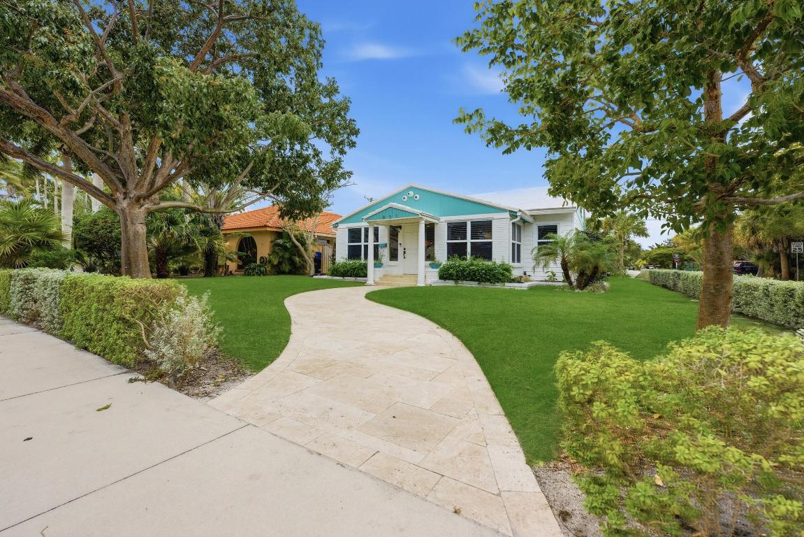 LAKE WORTH TOWN OF - Residential