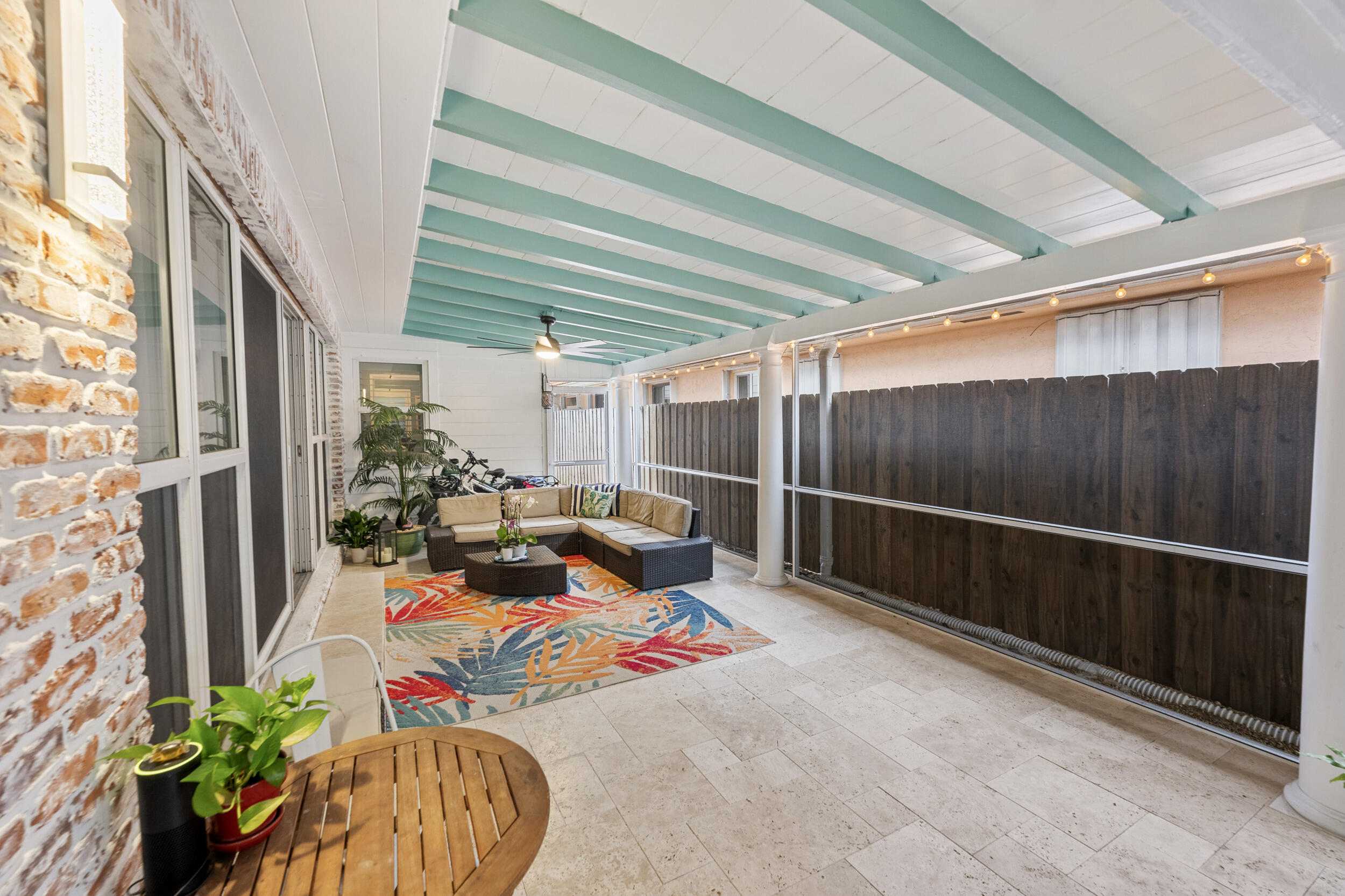 LAKE WORTH TOWN OF - Residential