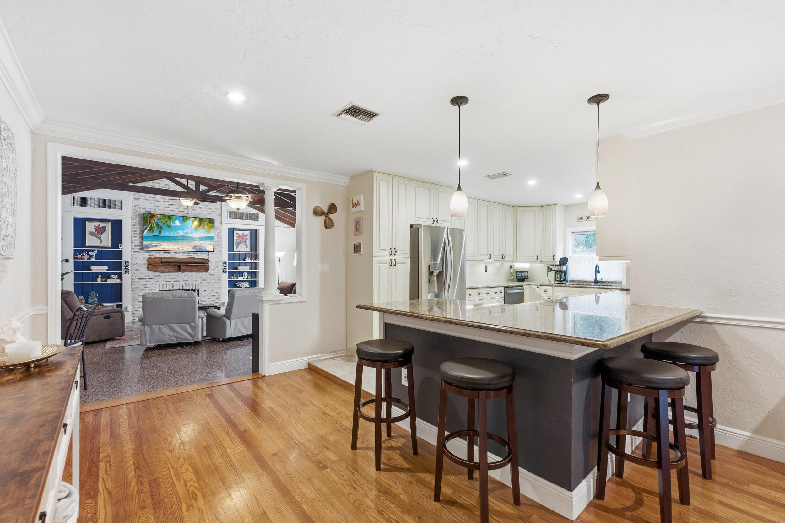 LAKE WORTH TOWN OF - Residential