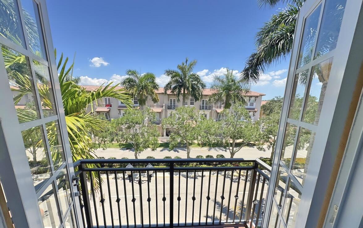 COBBLESTONE CONDO - Residential