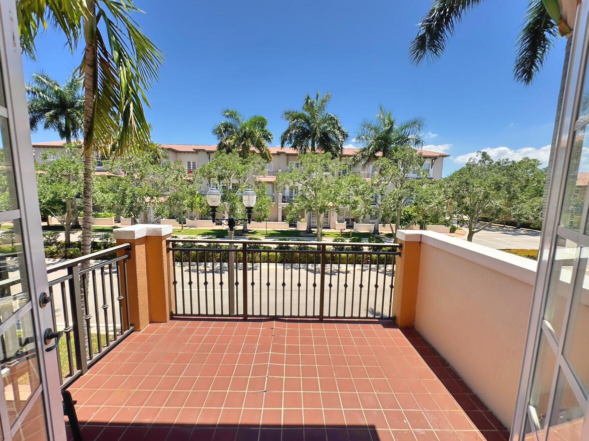 COBBLESTONE CONDO - Residential
