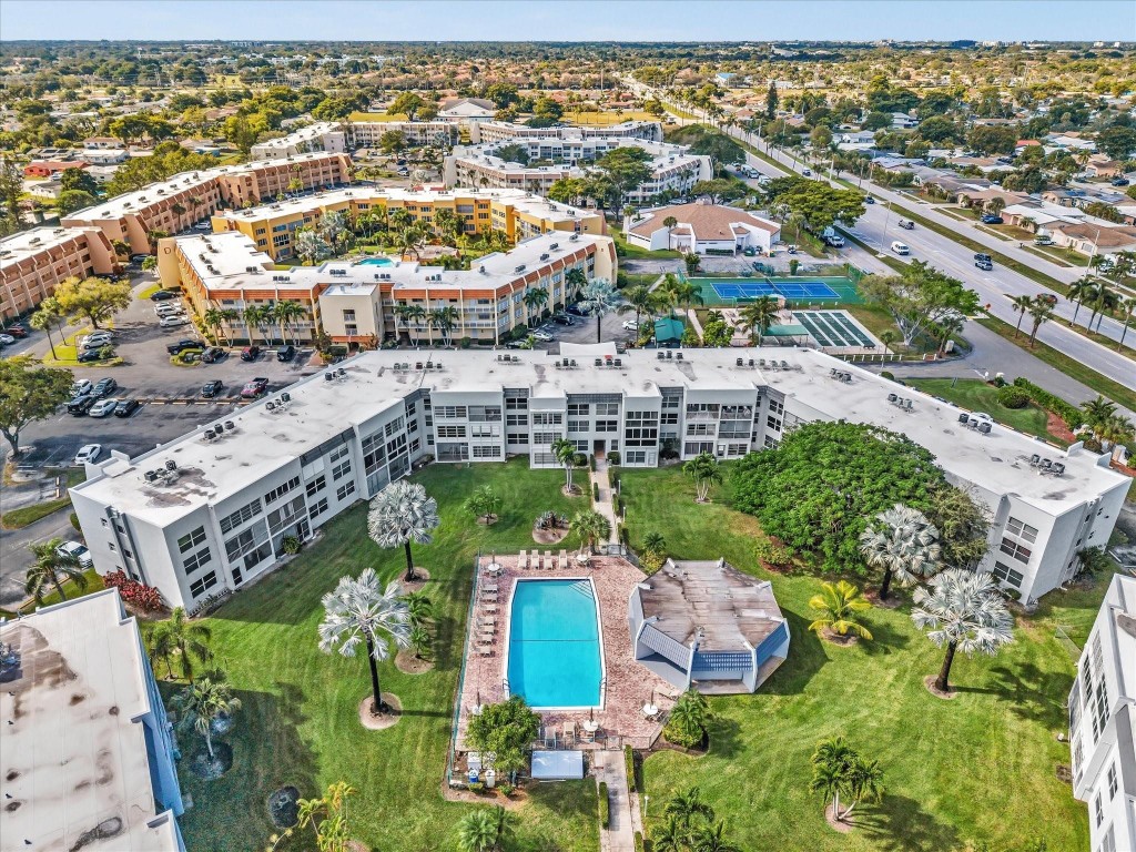 Royal Park Gardens - Residential