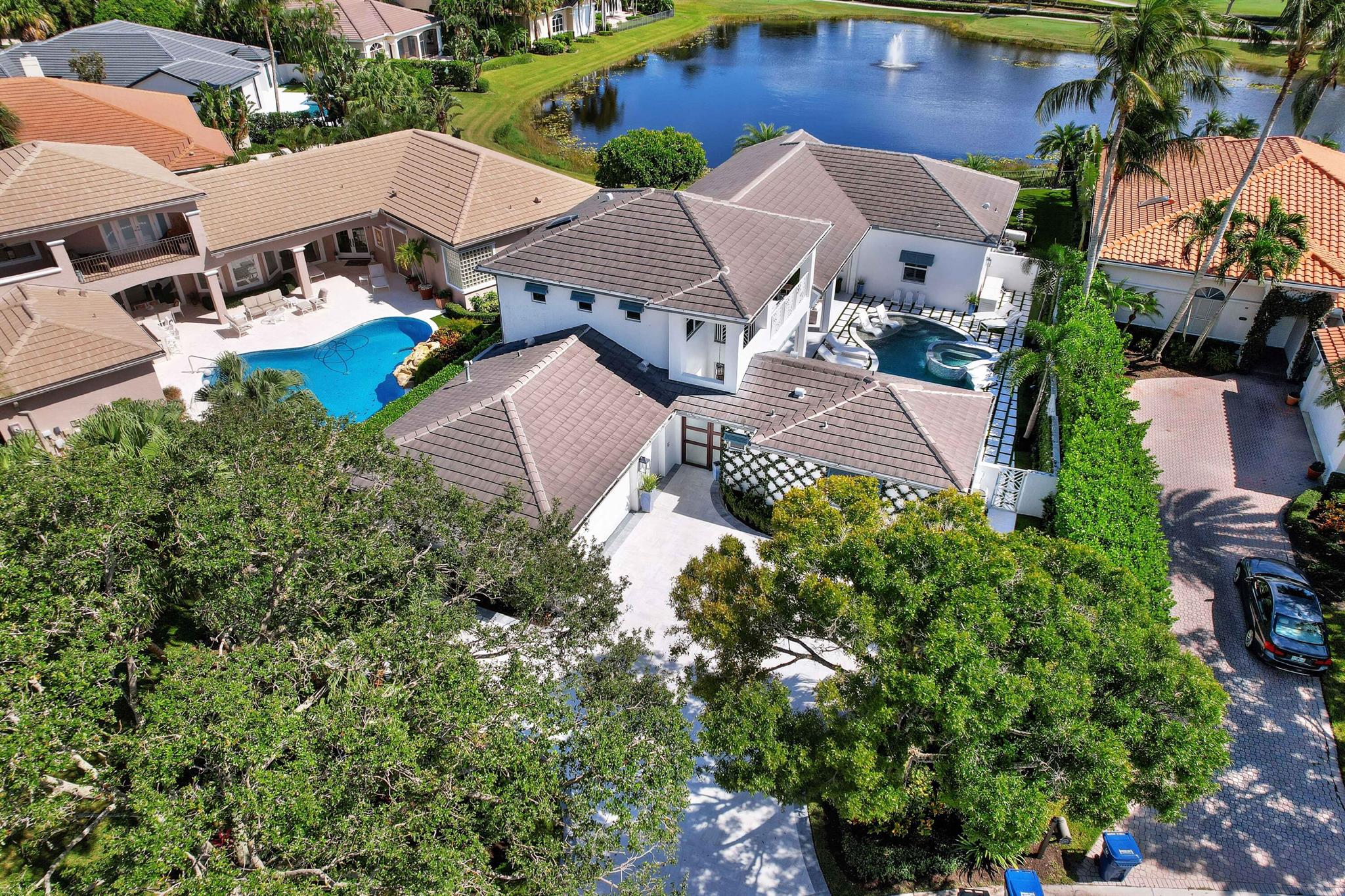 Admirals Cove - Residential