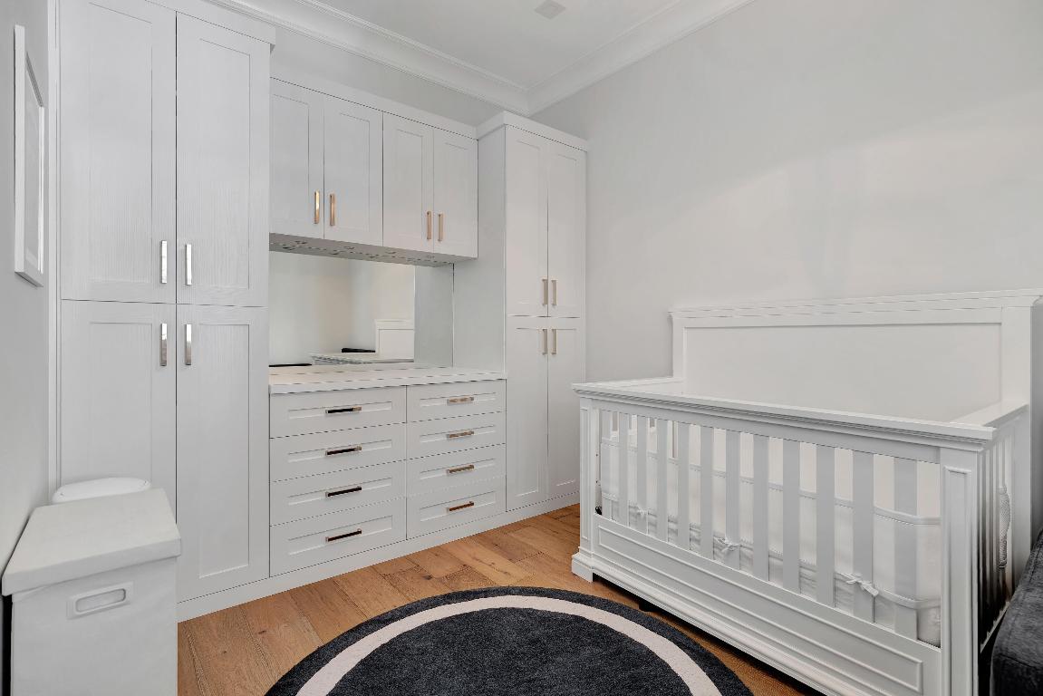 Admirals Cove - Residential