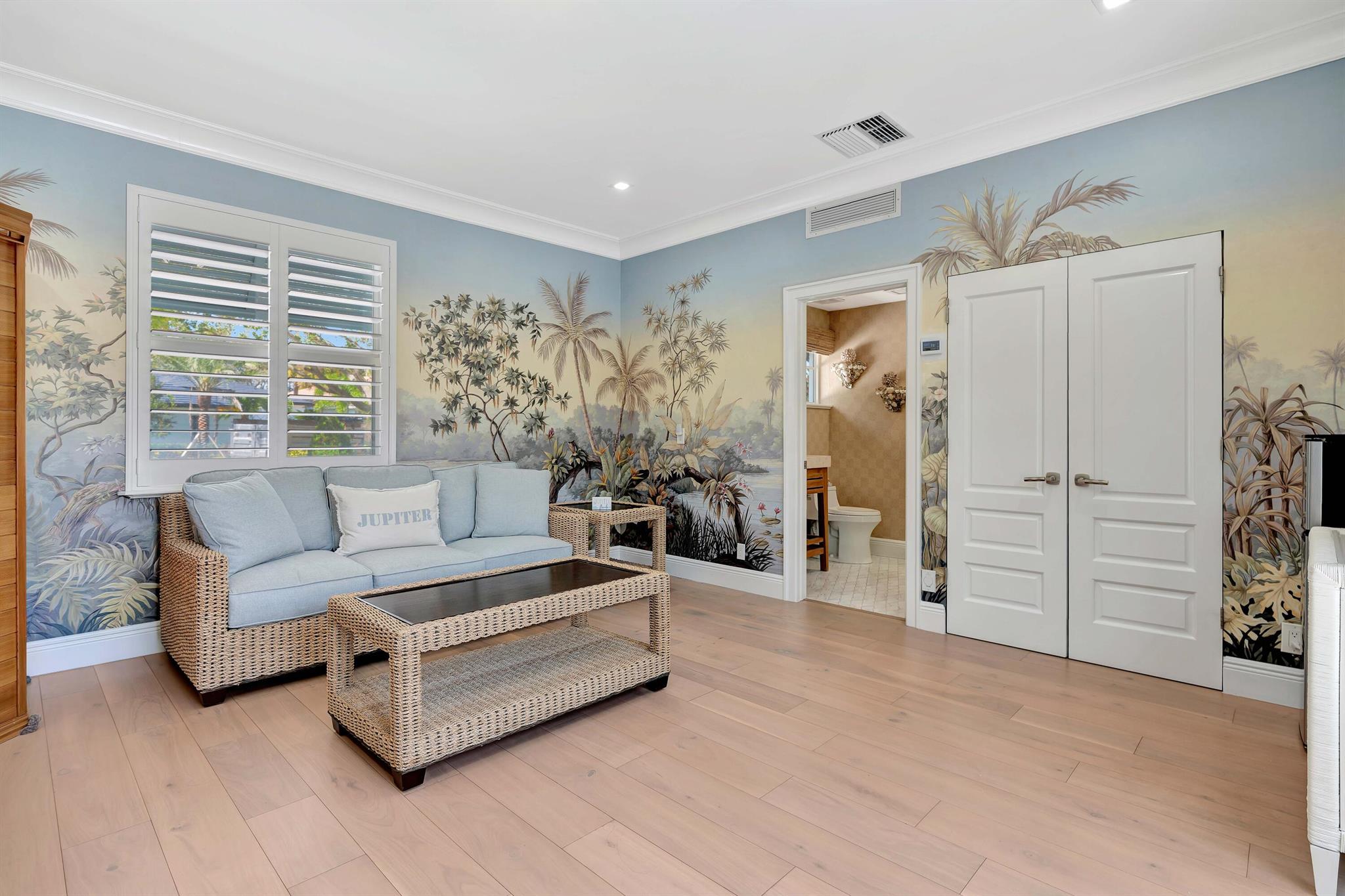 Admirals Cove - Residential